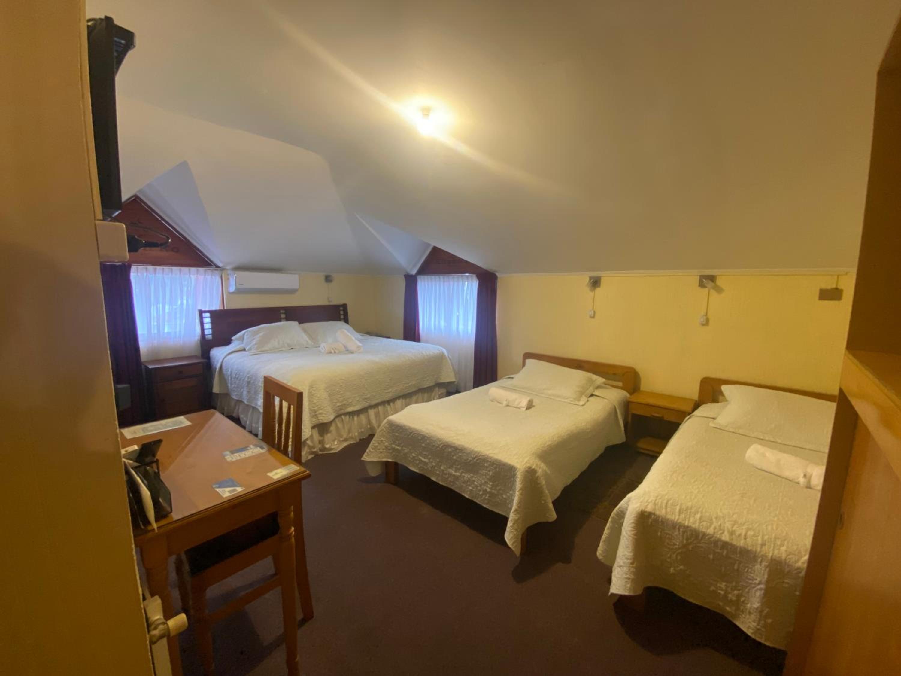 Superior Quadruple Room photo 1