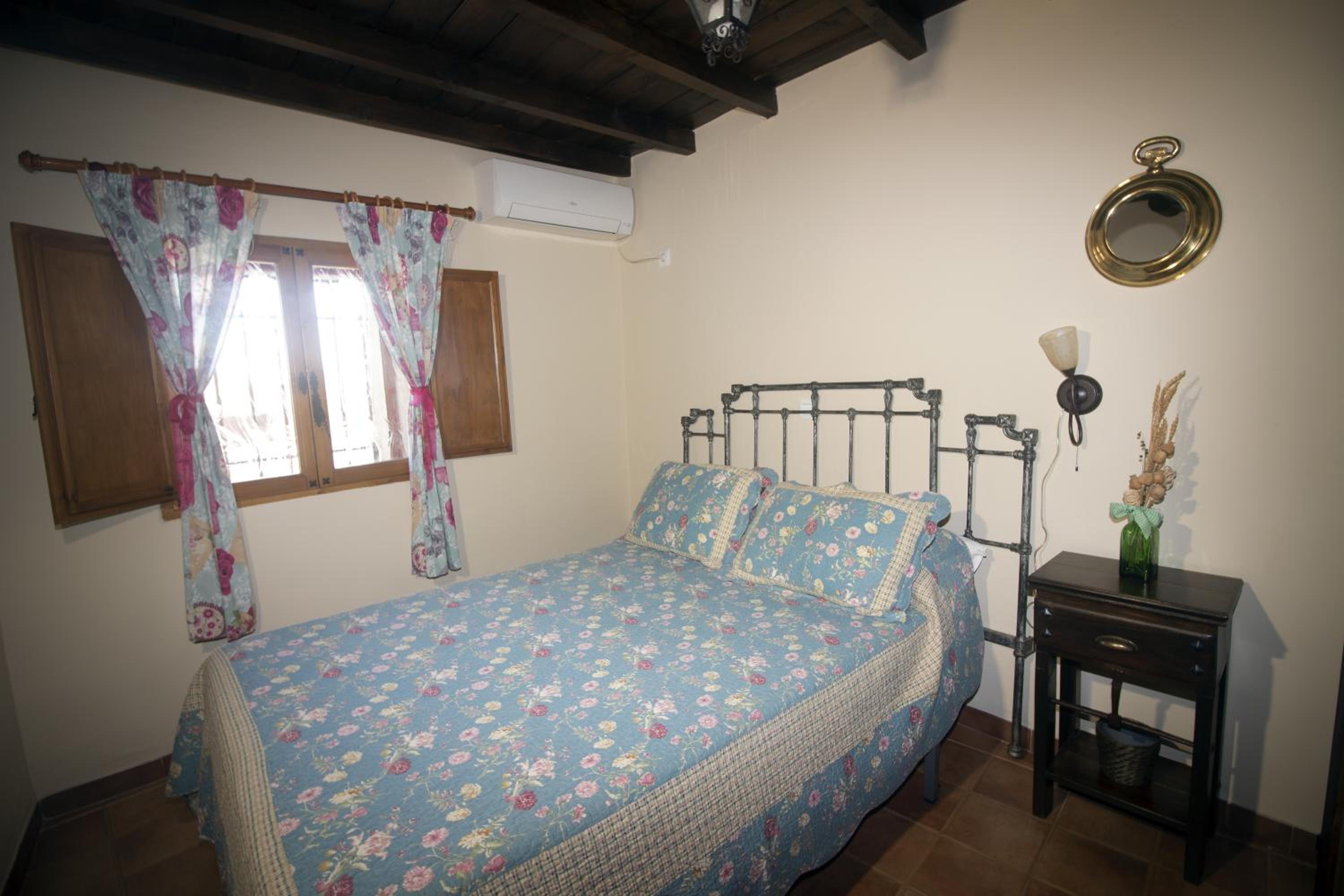 Casa de cuatro habitaciones