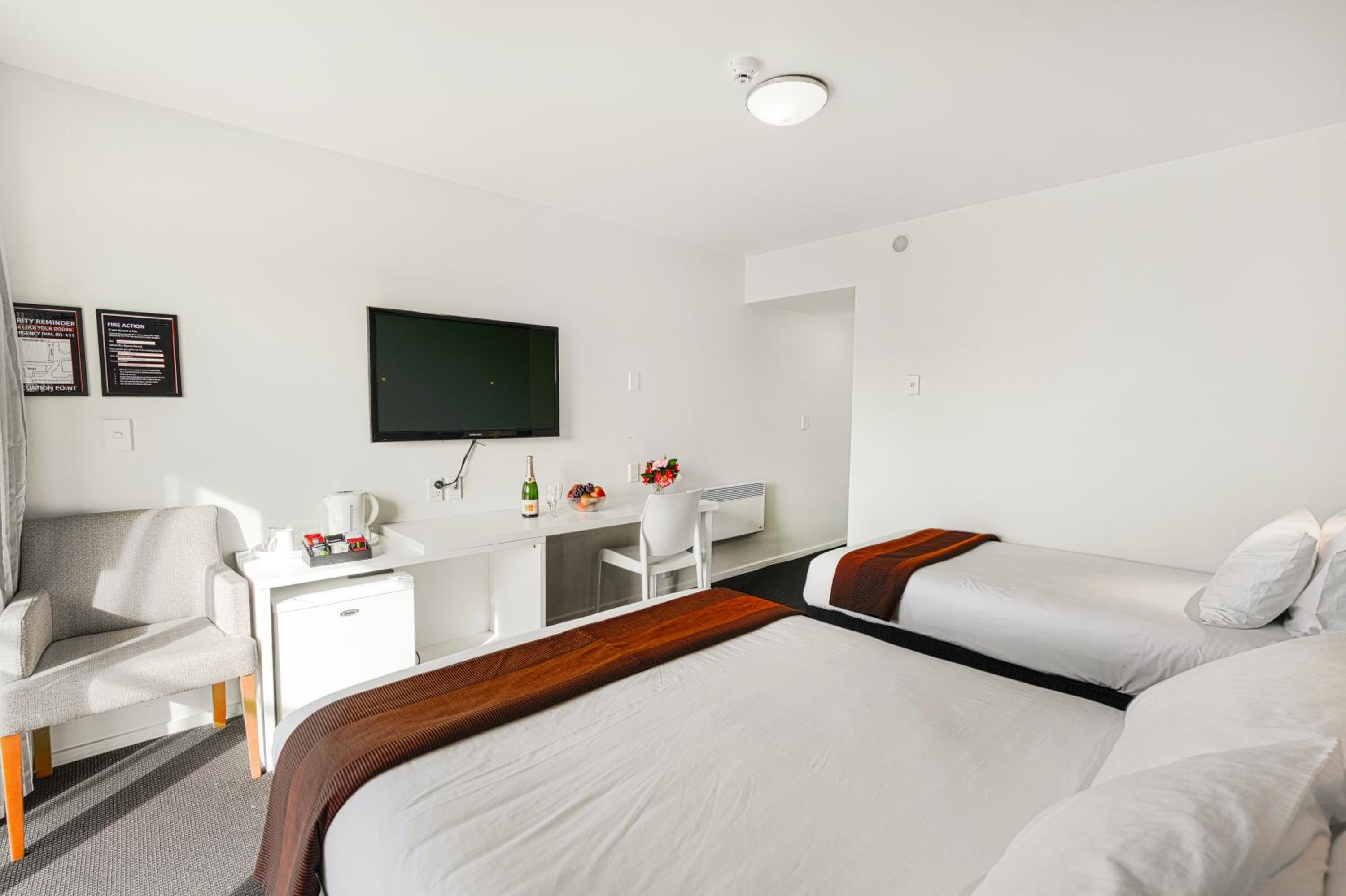 Standard Triple Room photo 1