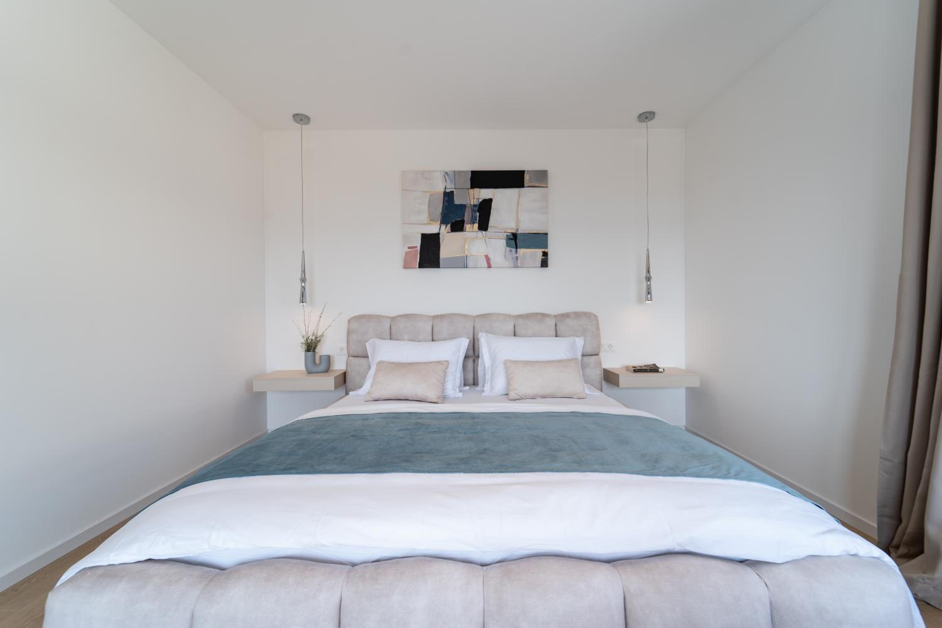 Three-Bedroom Villa photo 1