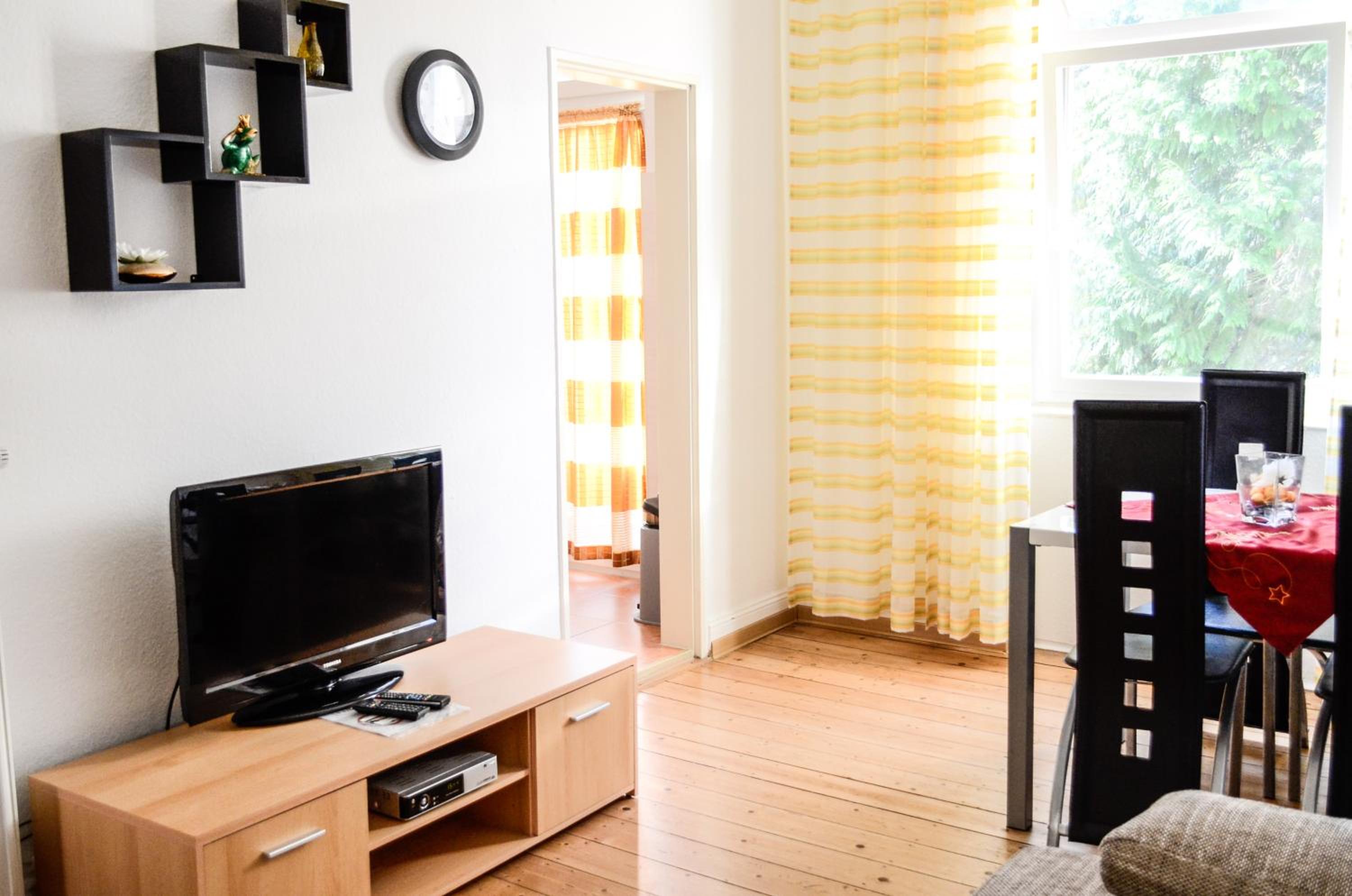 One-Bedroom Apartment - Photo 19