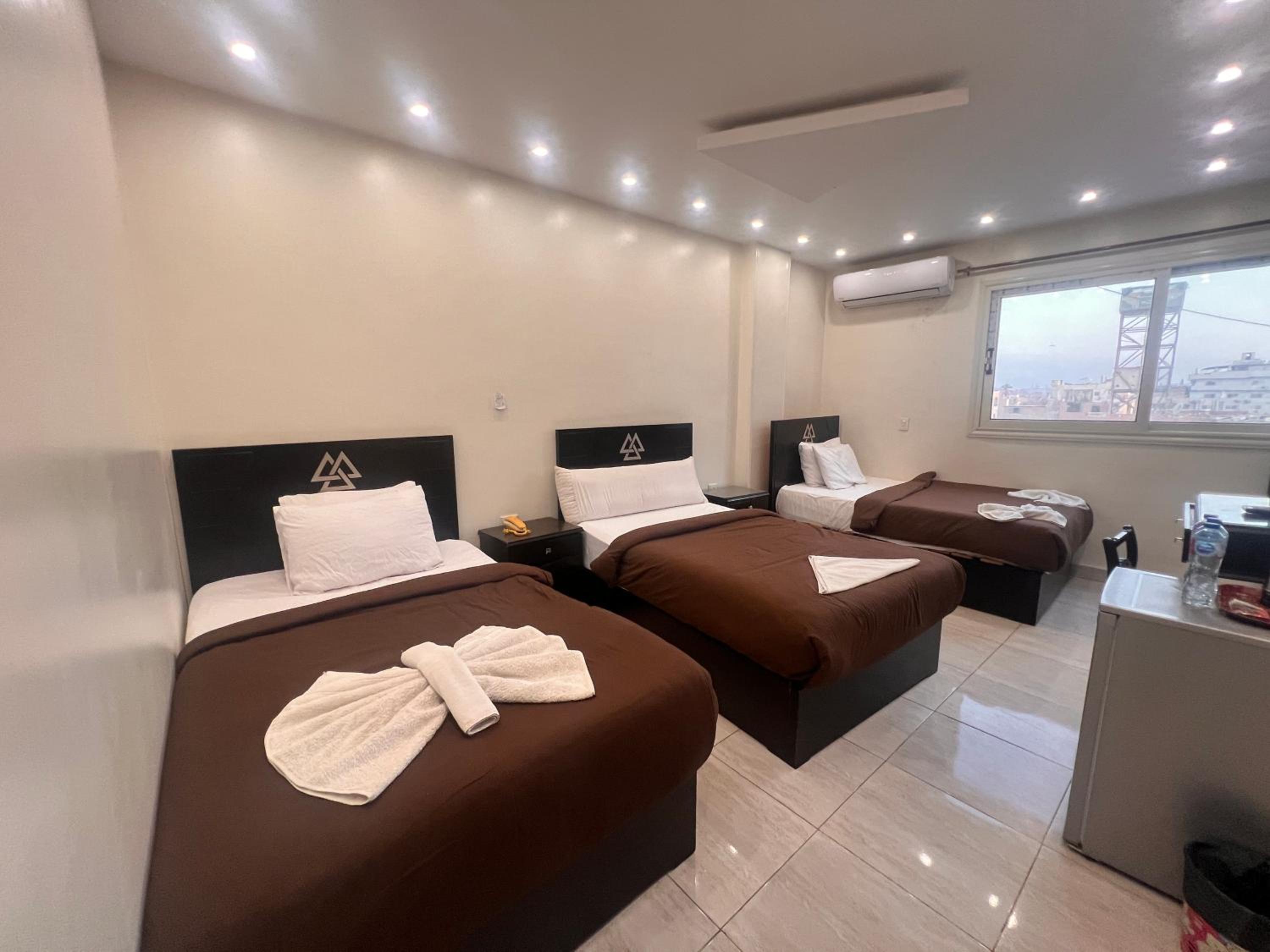 Classic Triple Room