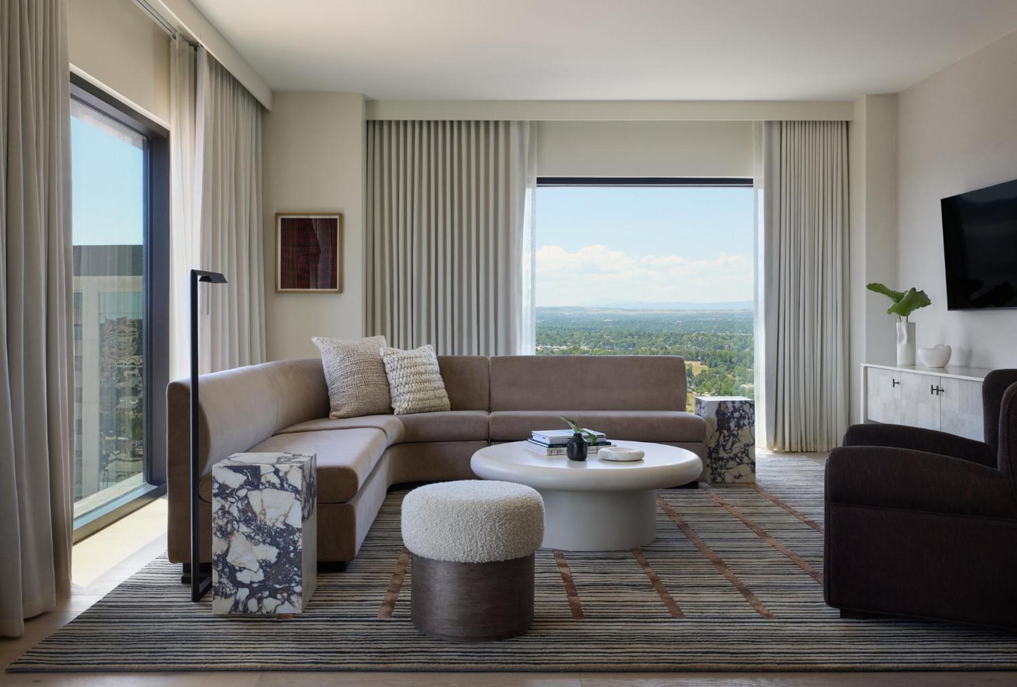 Penthouse Suite