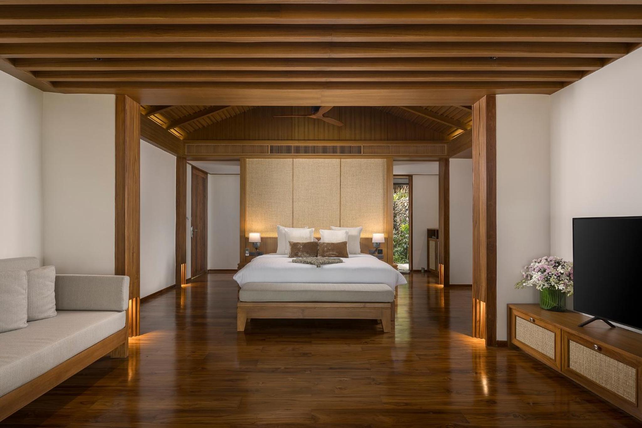 Villa - Beach Front - Photo 3