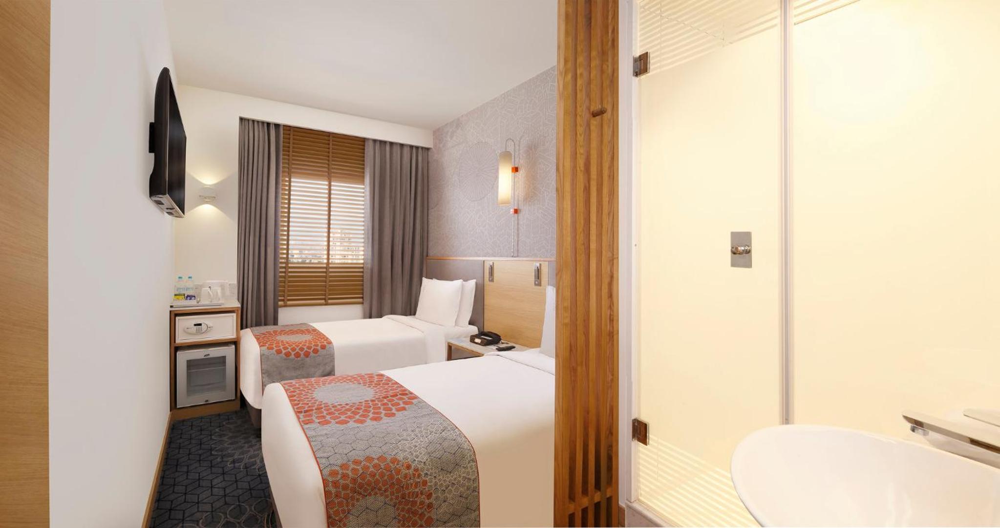 Executive Twin Room -  Complimentary Early Check-In by 1PM - Late Check-Out by 2PM (Subject to availability), 10% Discount on Laundry photo 3