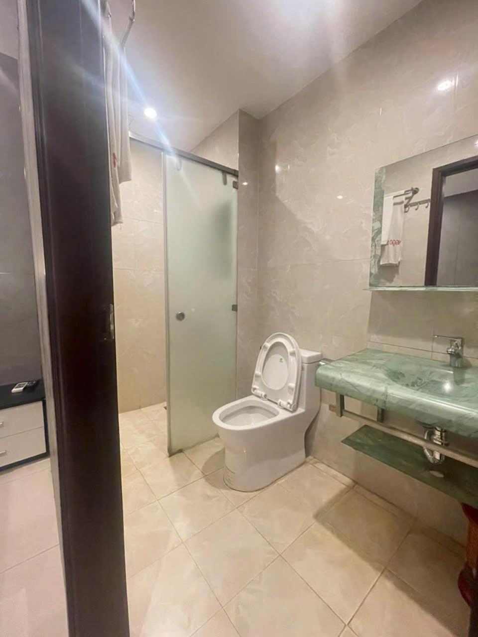 Double Room - Photo 10