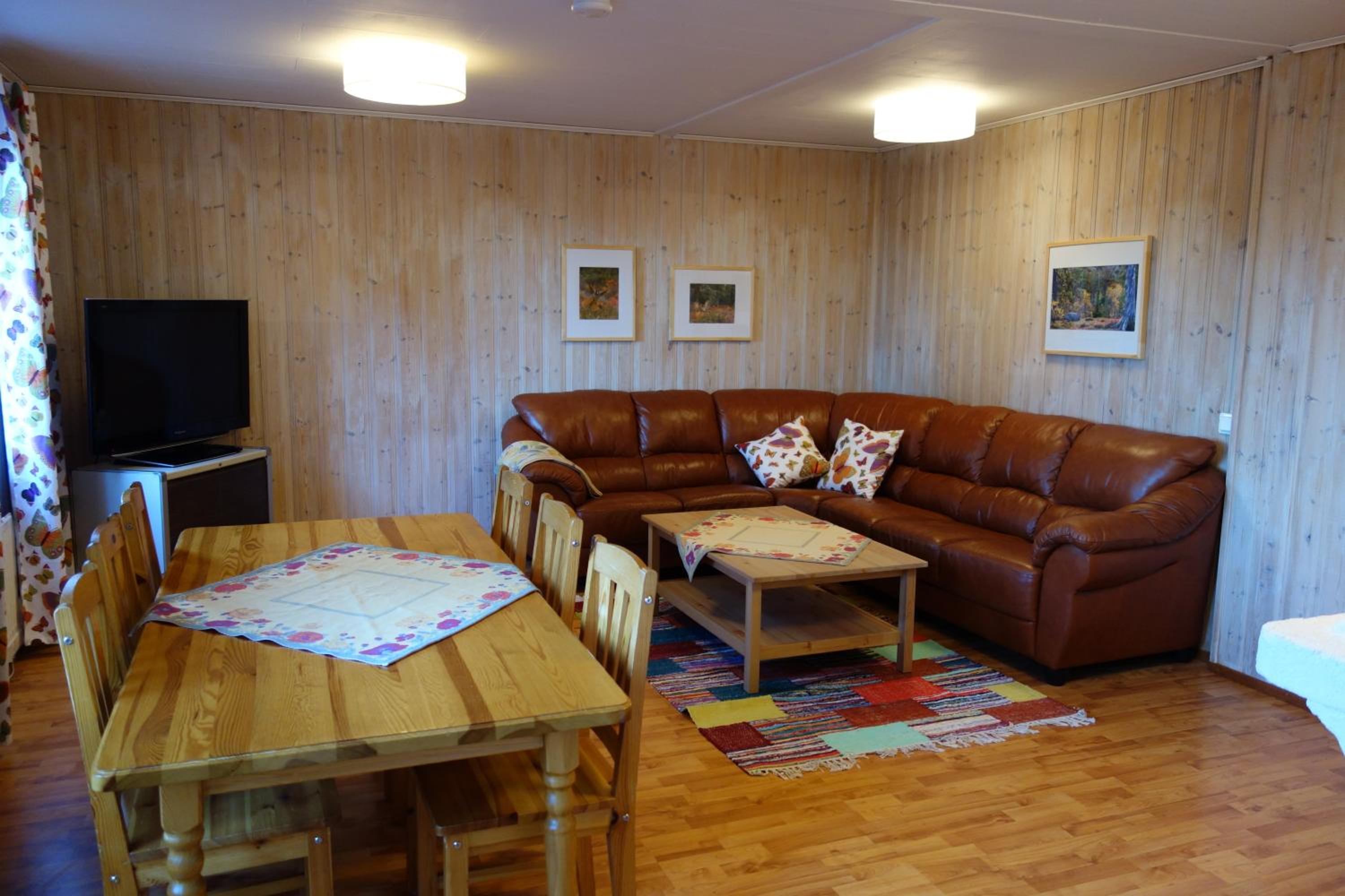 Three-Bedroom House photo 1