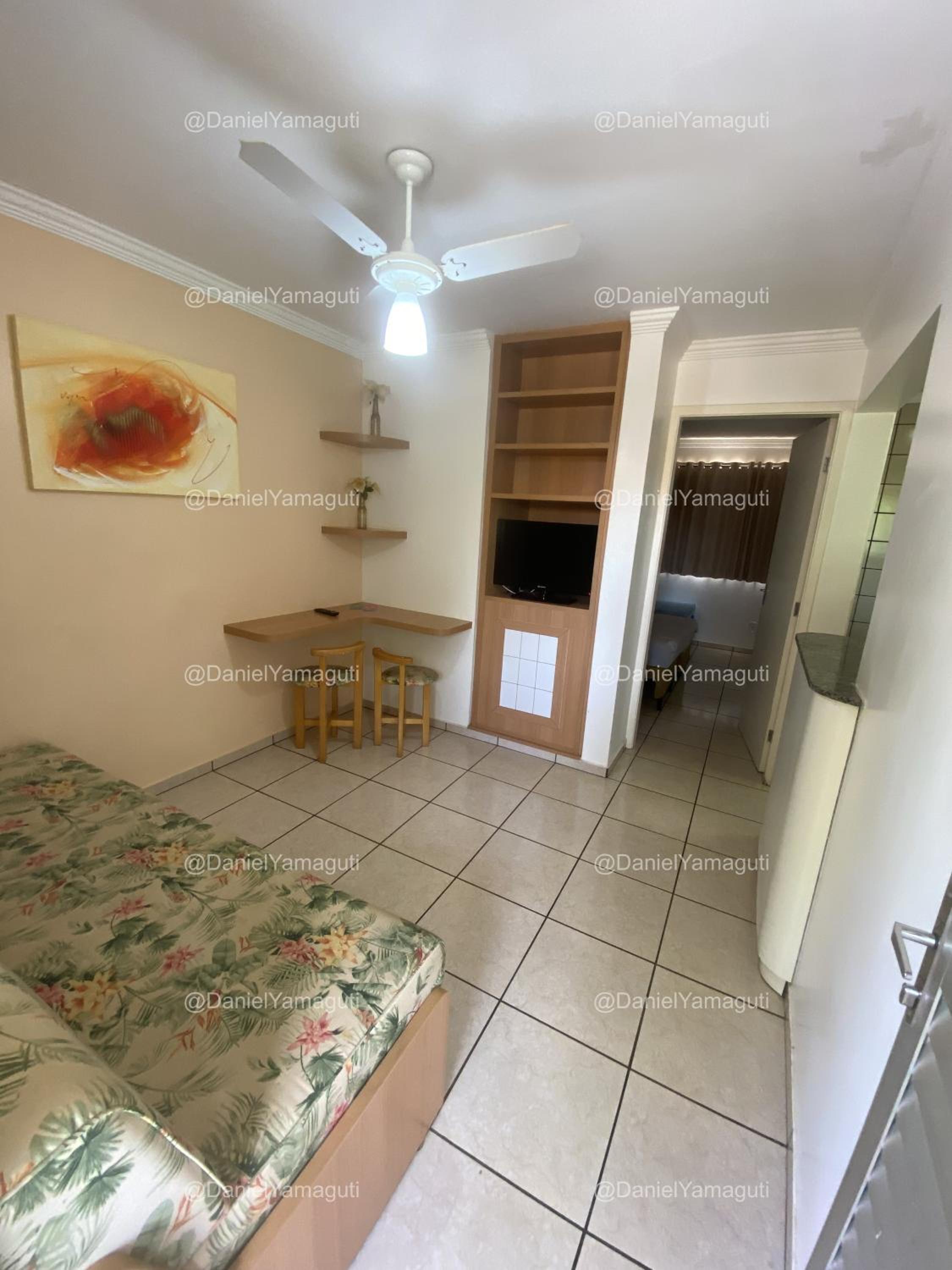 Family Room - Photo 6