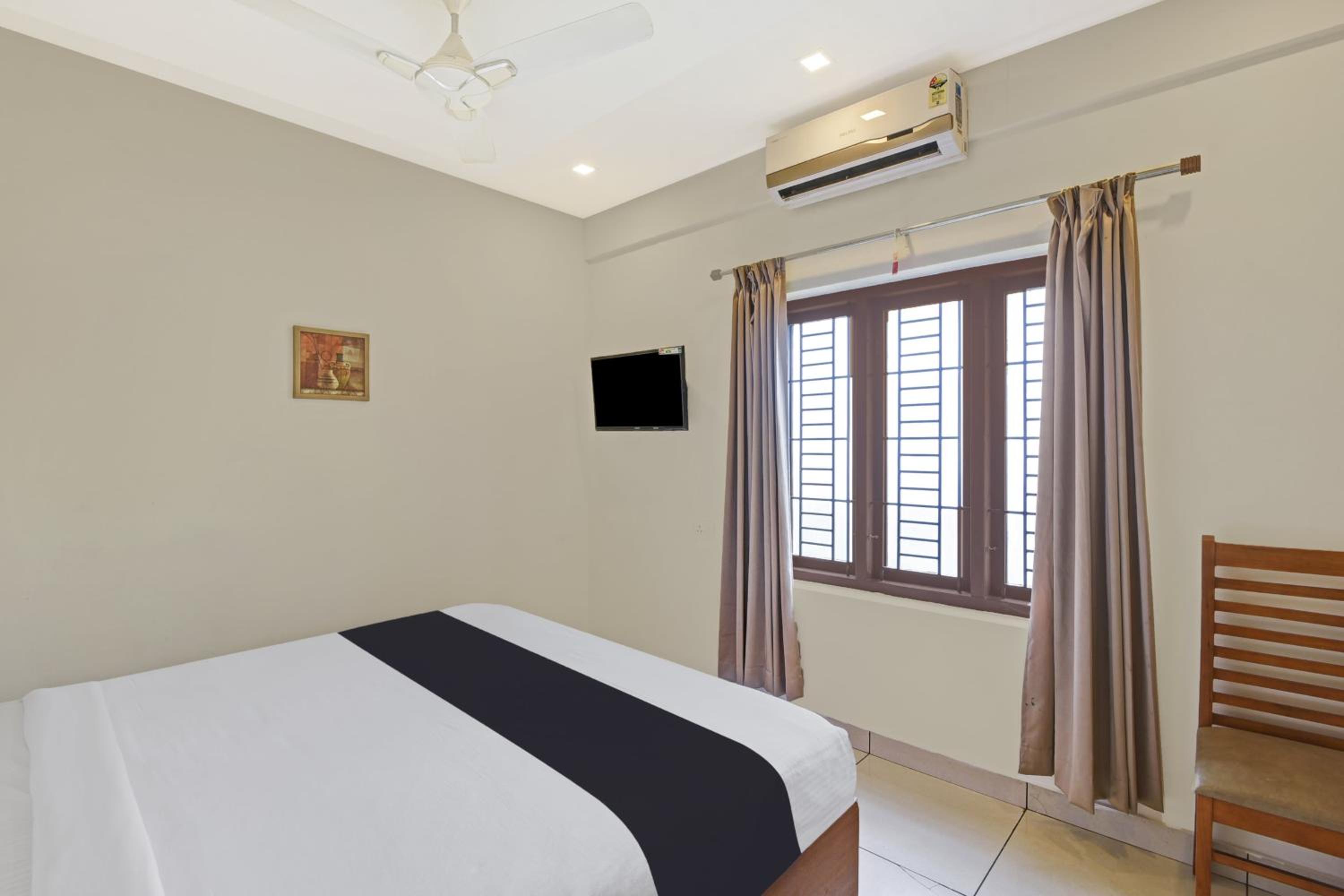 Classic Triple Room photo 1