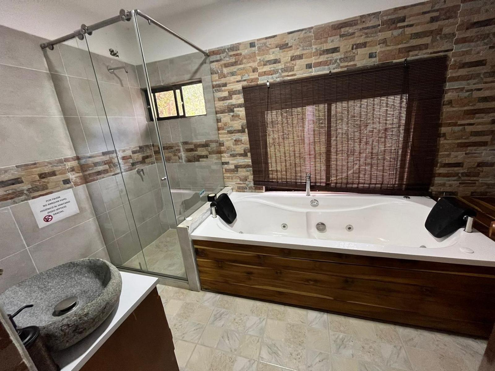 Suite with Garden View photo 2