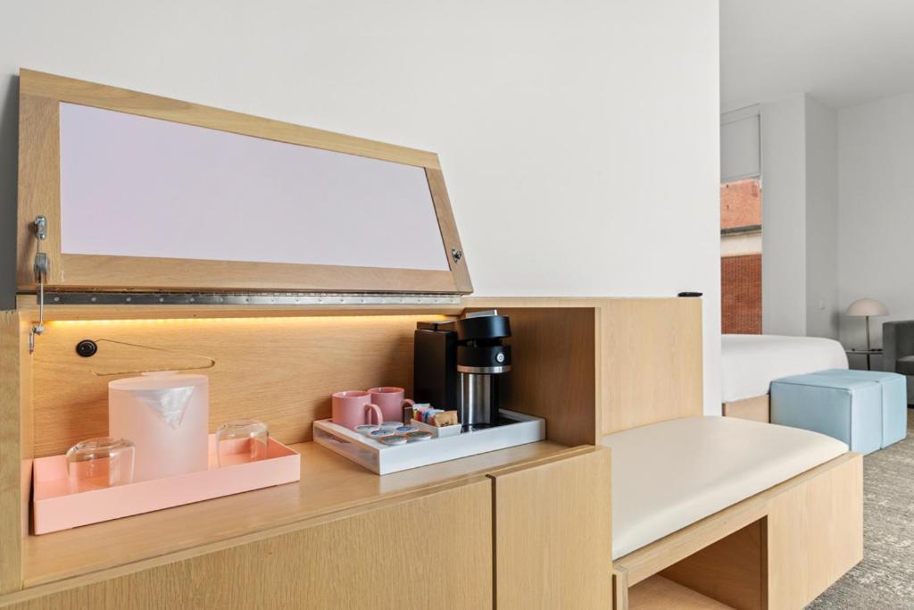 King Suite - Photo 8