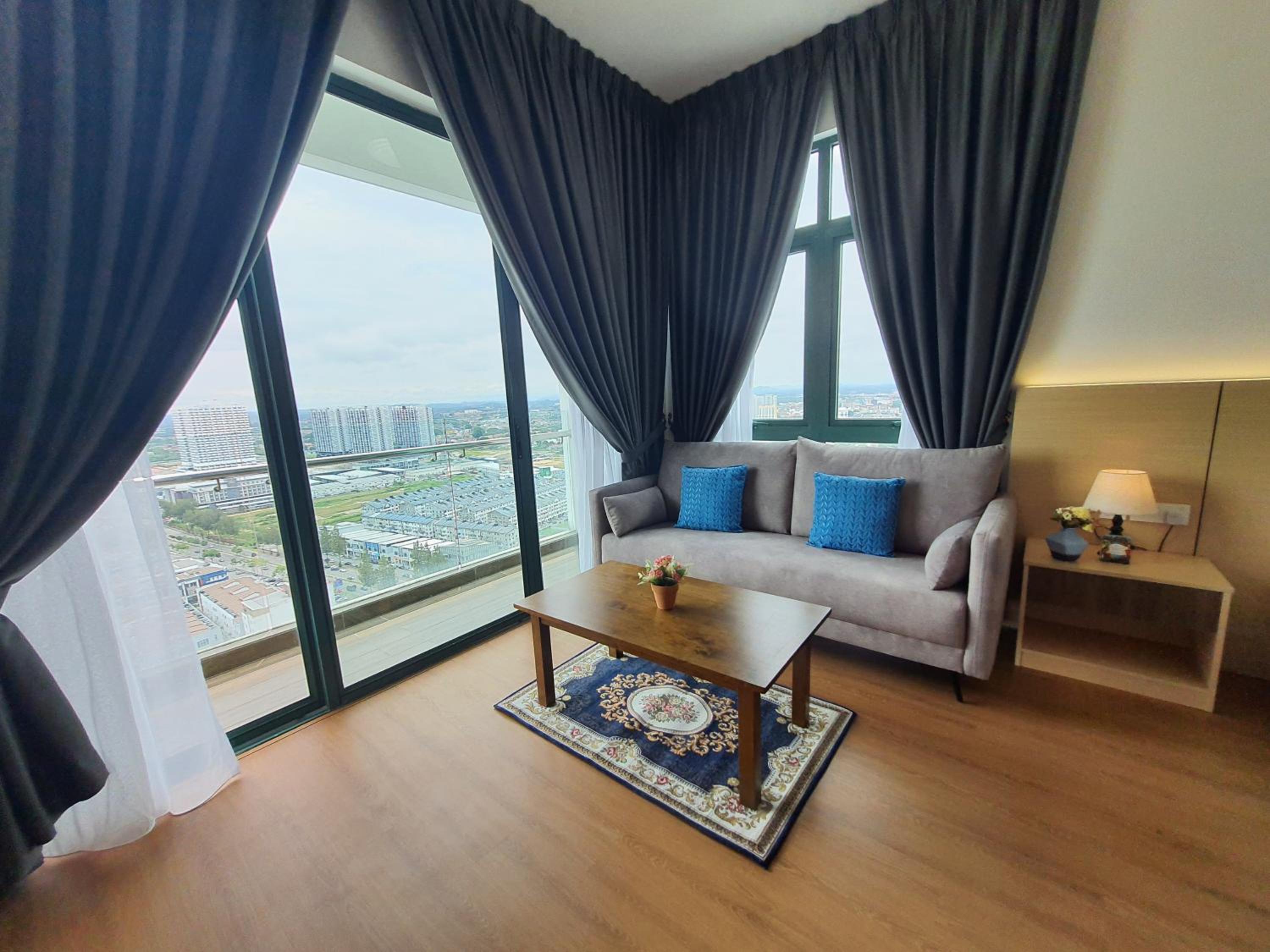 Premier Suite - Photo 3