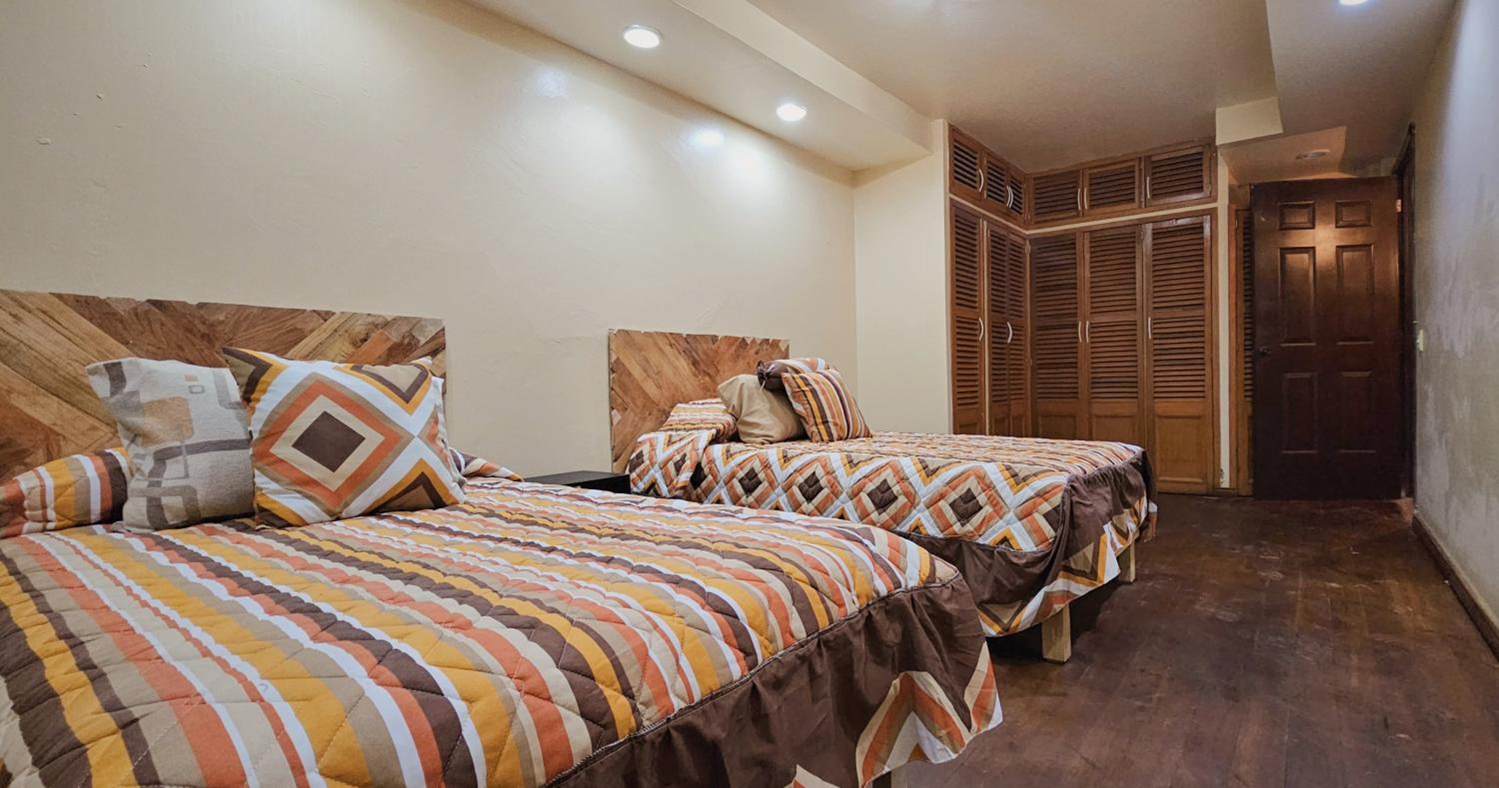 Two-Bedroom House photo 2