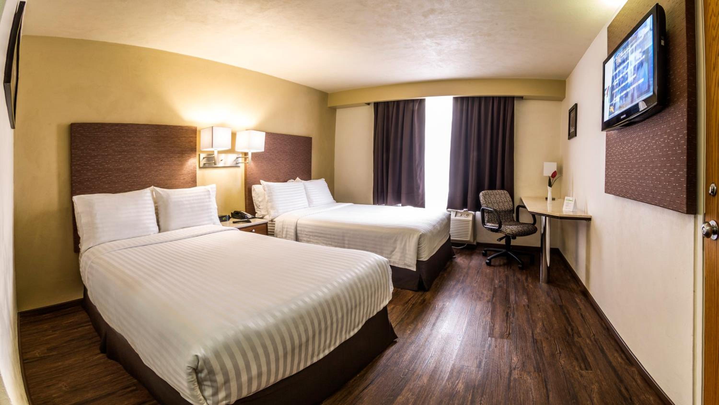 Standard Double Room with Two Double Beds - Photo 3