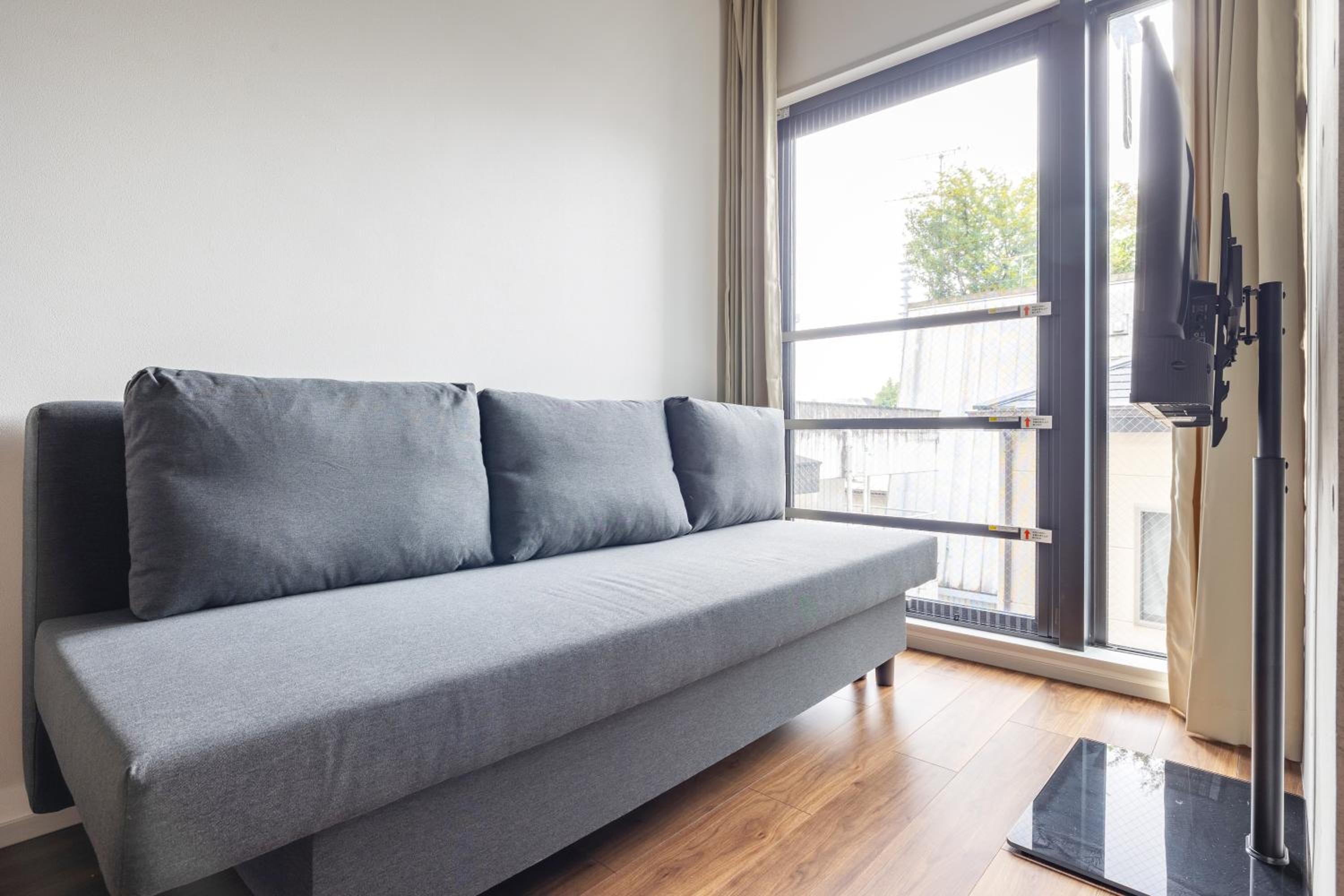 One-Bedroom Apartment with View photo 3