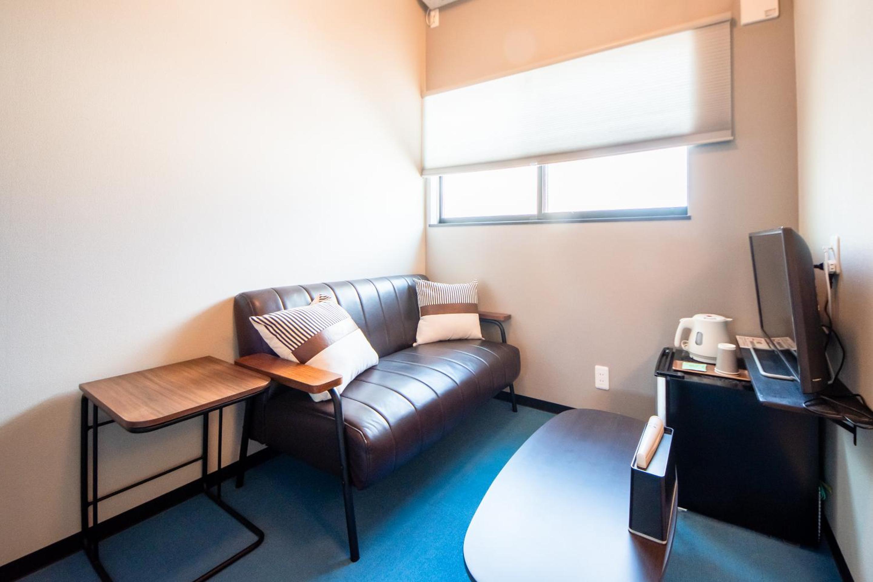 Standard Double Room - Photo 26
