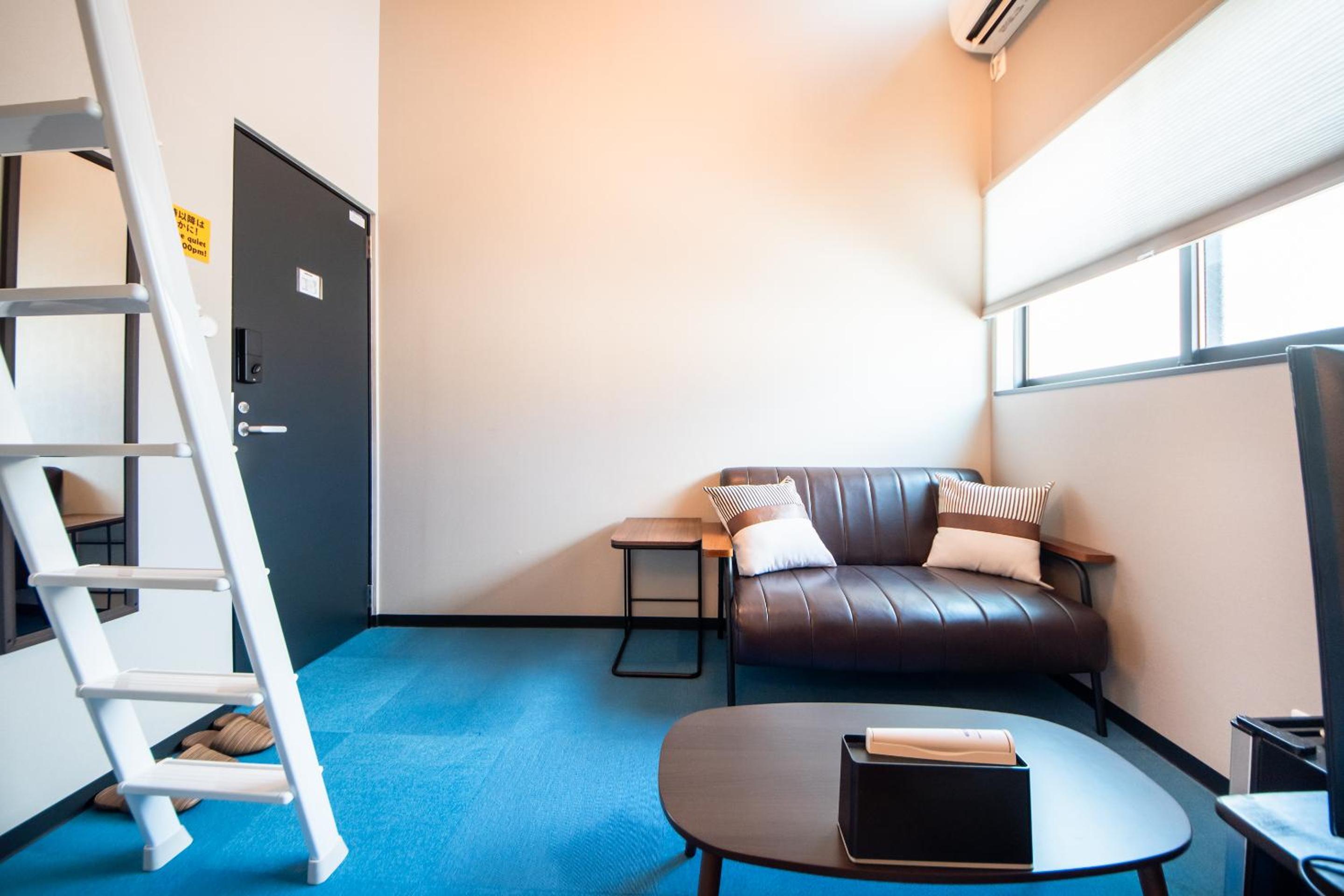 Standard Double Room - Photo 25