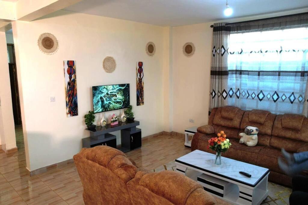 Four-Bedroom House photo 1