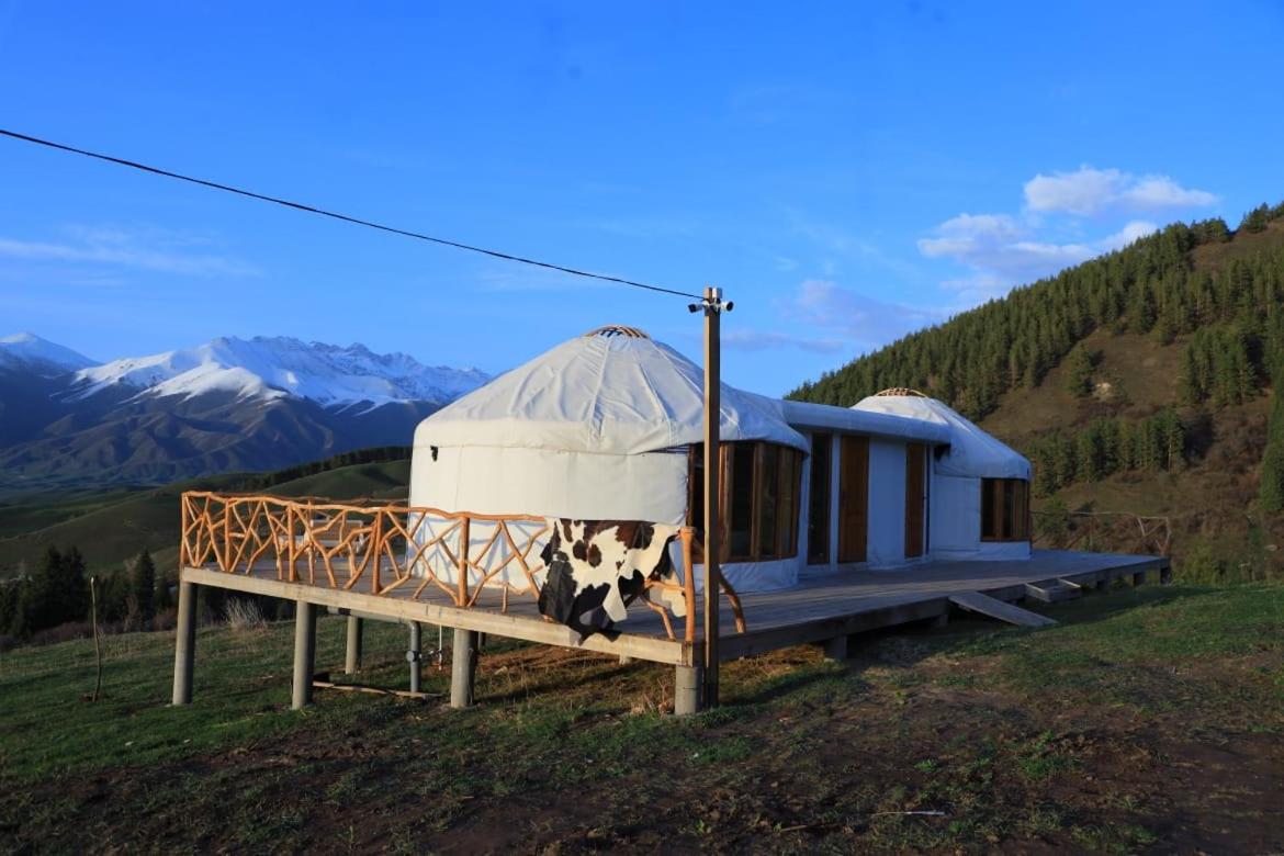 Standard Twin Room with Mountain View photo 1