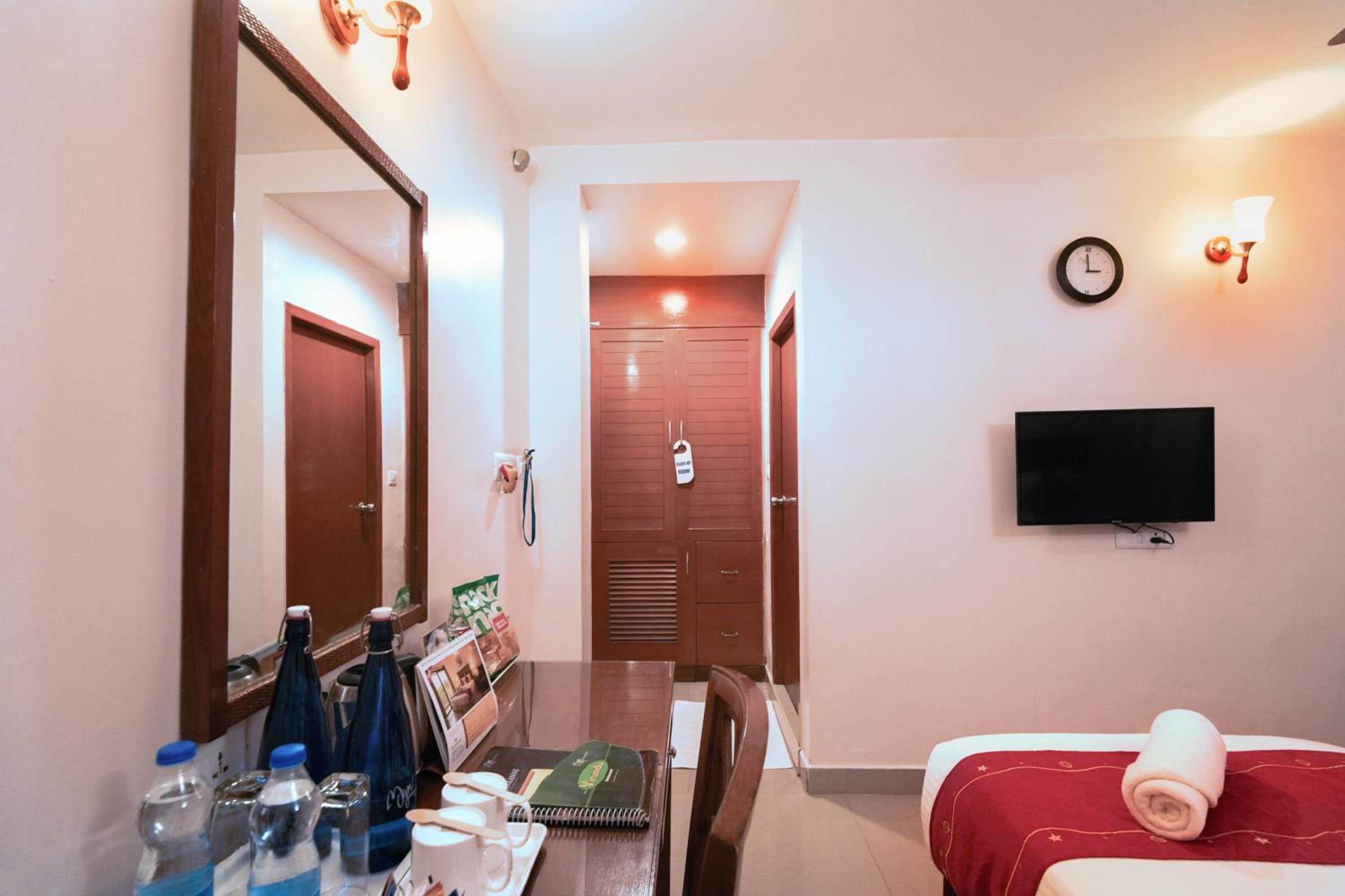 Deluxe Twin Room photo 3