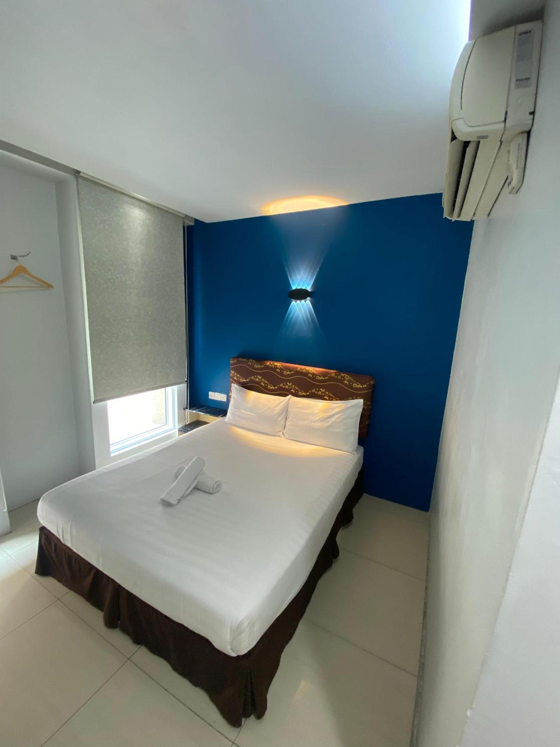 Deluxe Queen Room photo 3