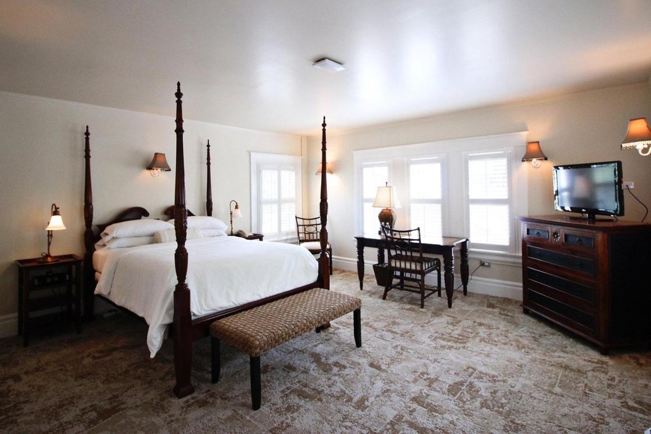 Superior Queen Room photo 1