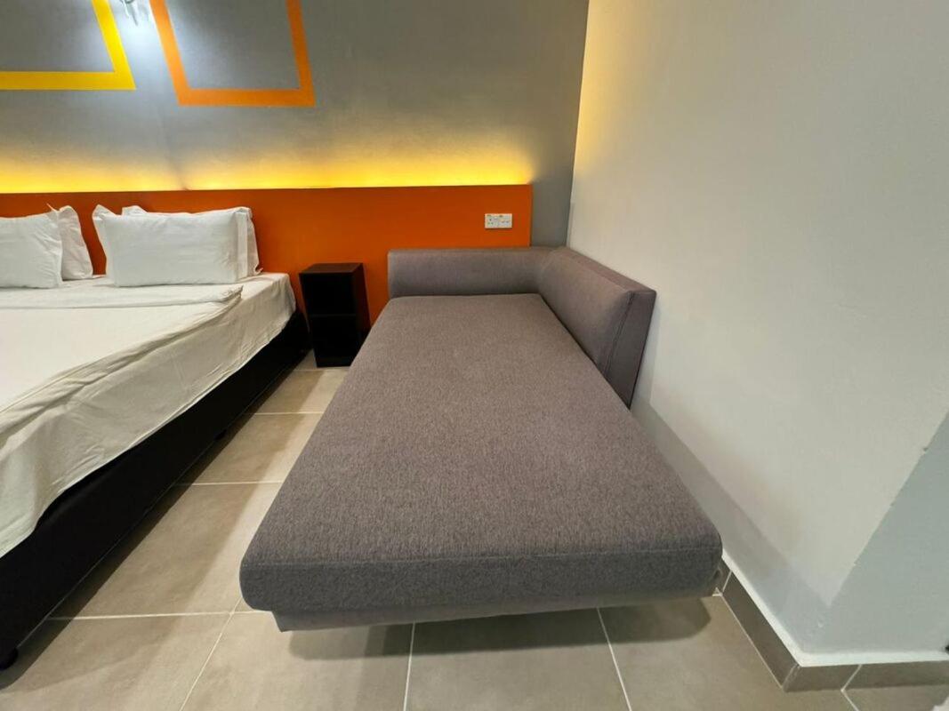 Hibiscus Deluxe Comfort - Photo 13