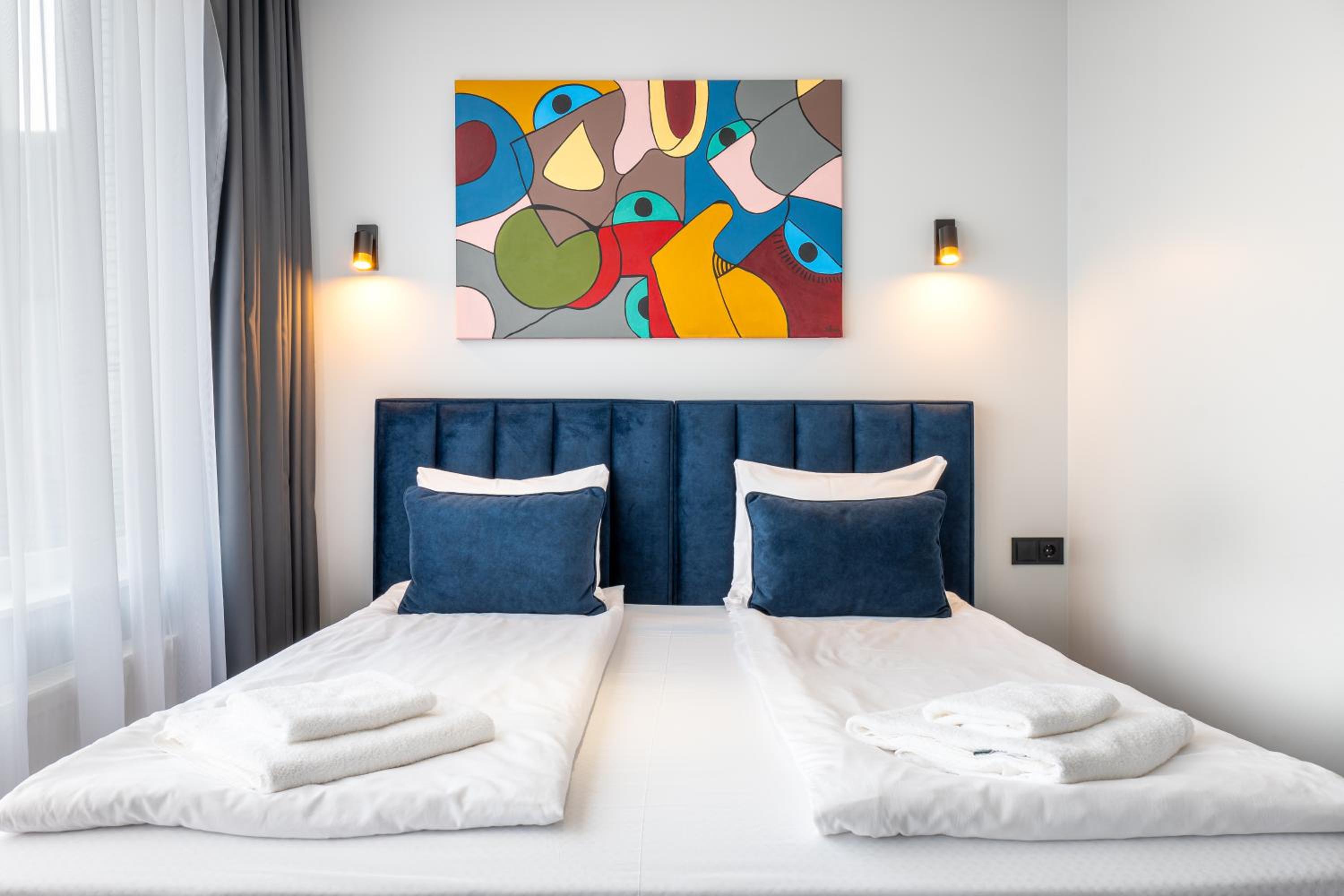 Triple Room - Photo 1