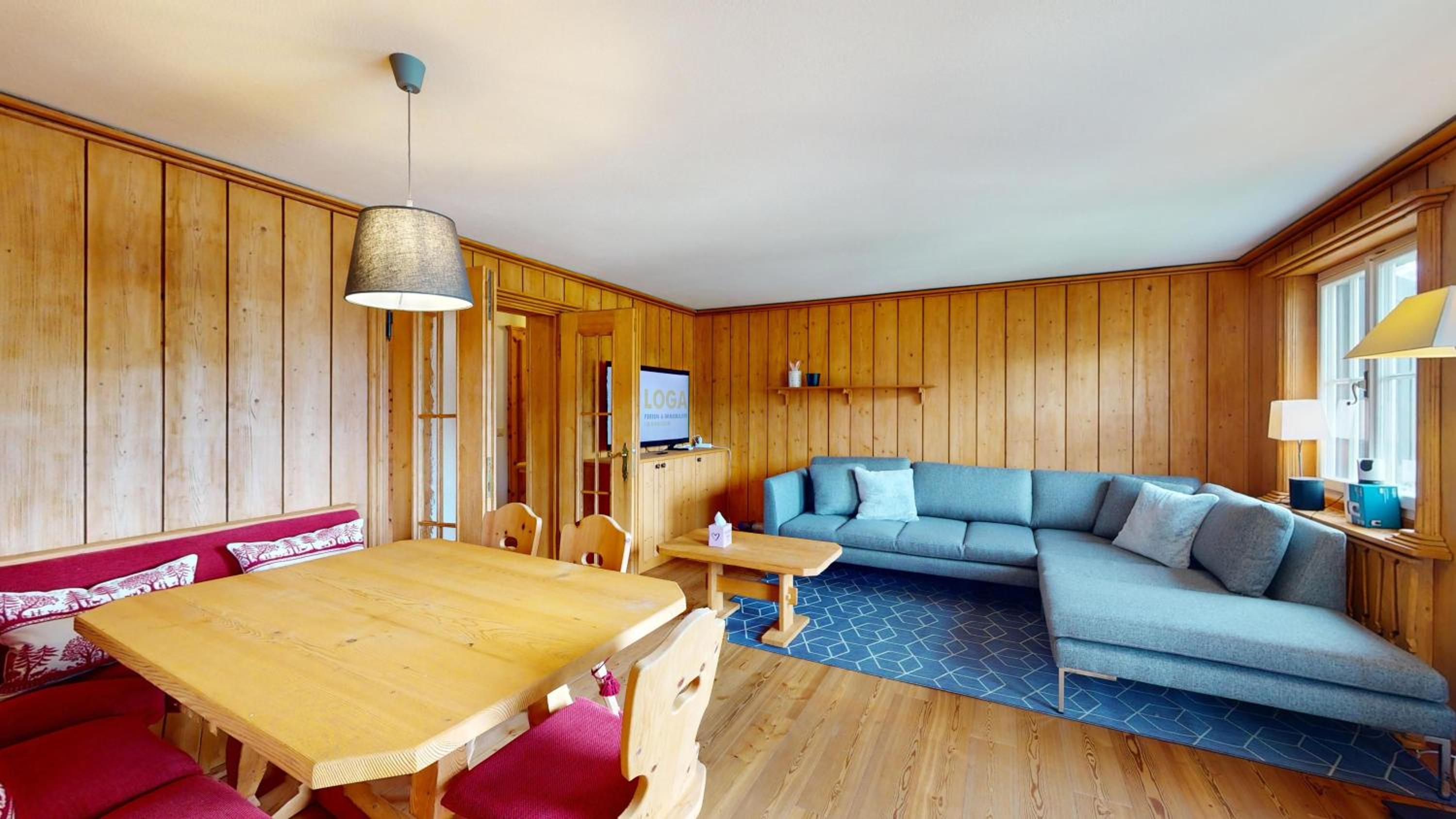 Apartment with Mountain View photo 1
