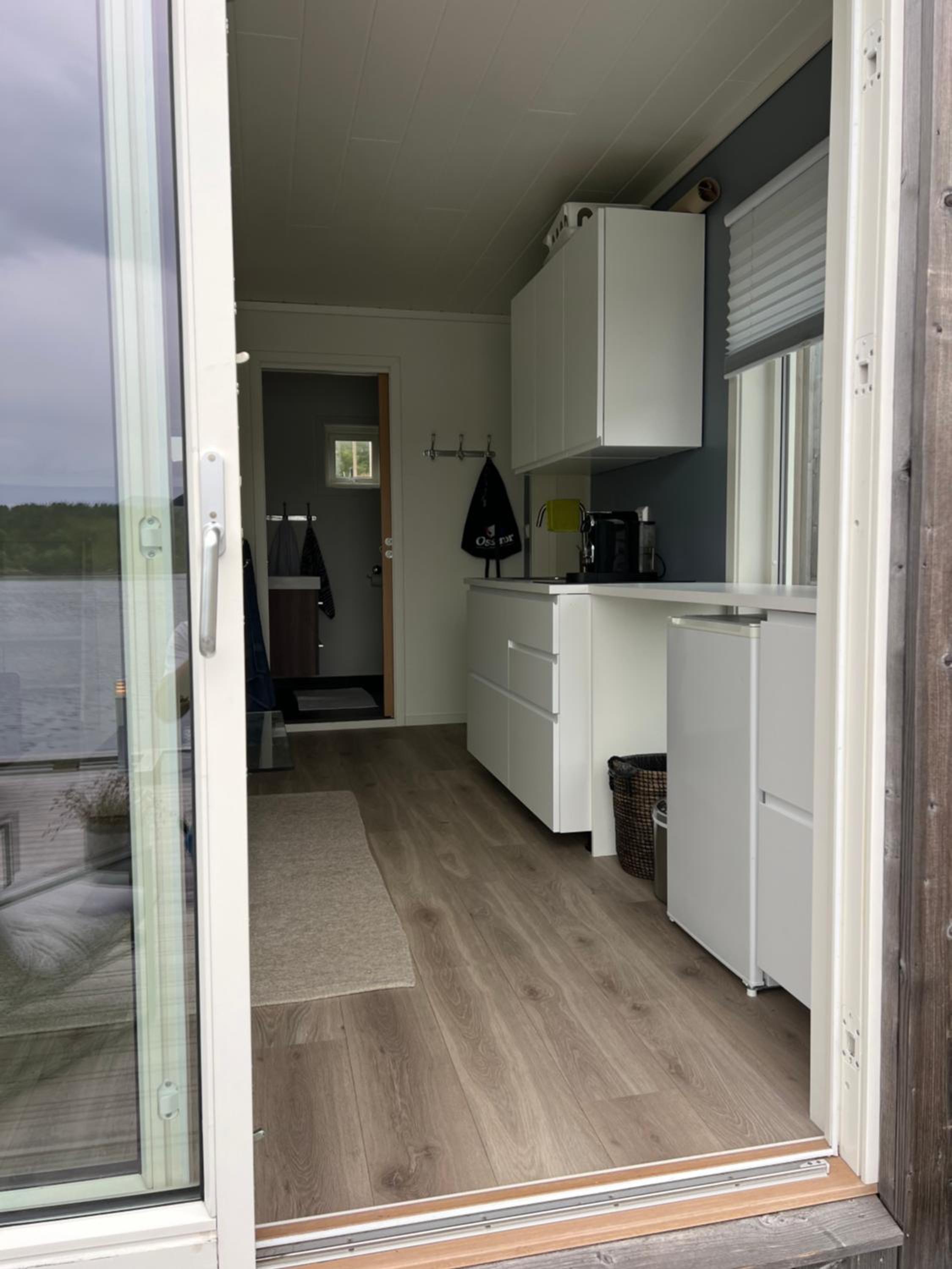 One-Bedroom House photo 3