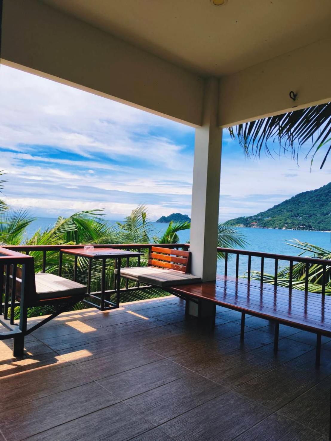 Deluxe Double or Twin Room with Sea View - Photo 2