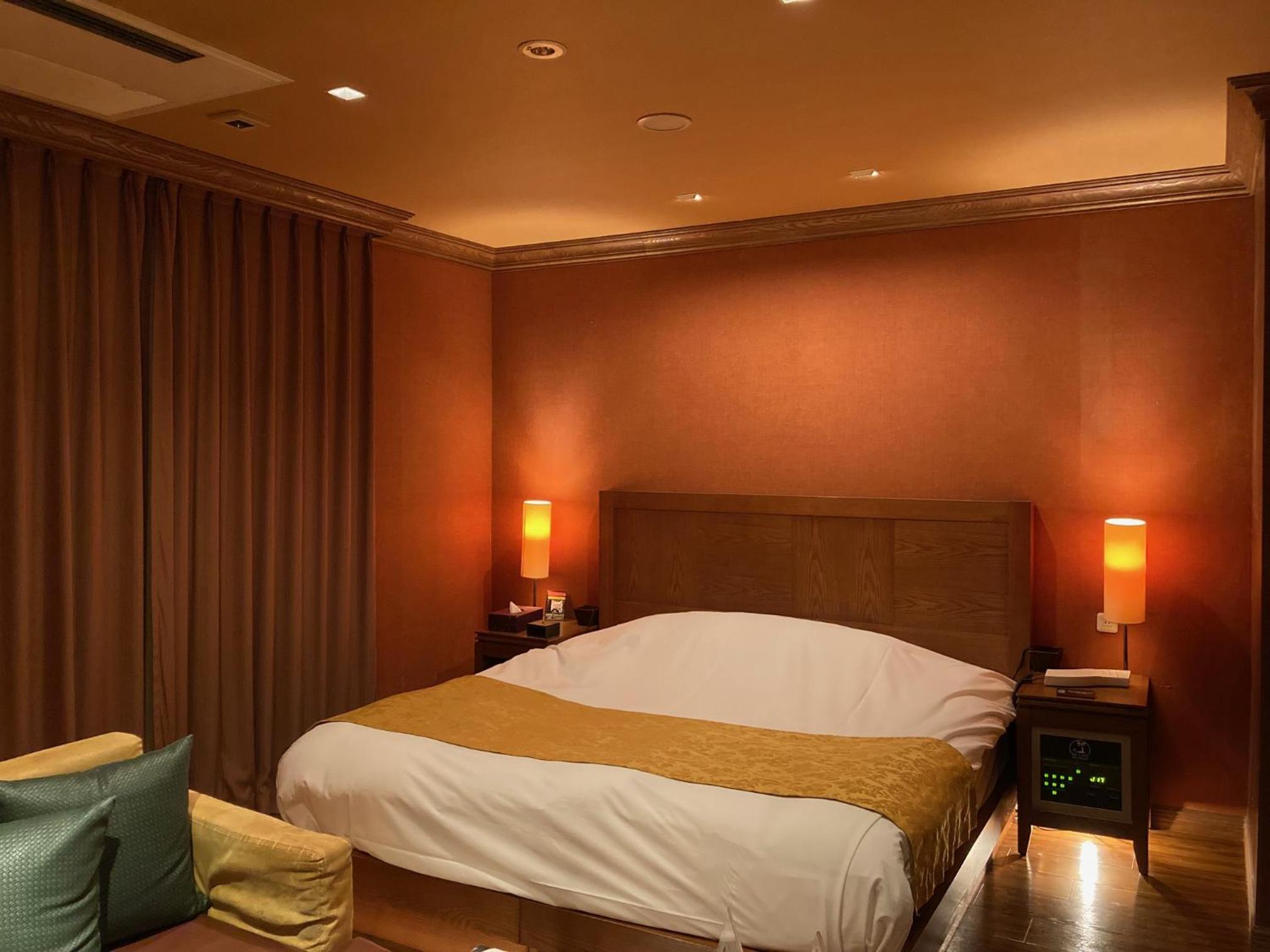 Double Room with Private External Bathroom