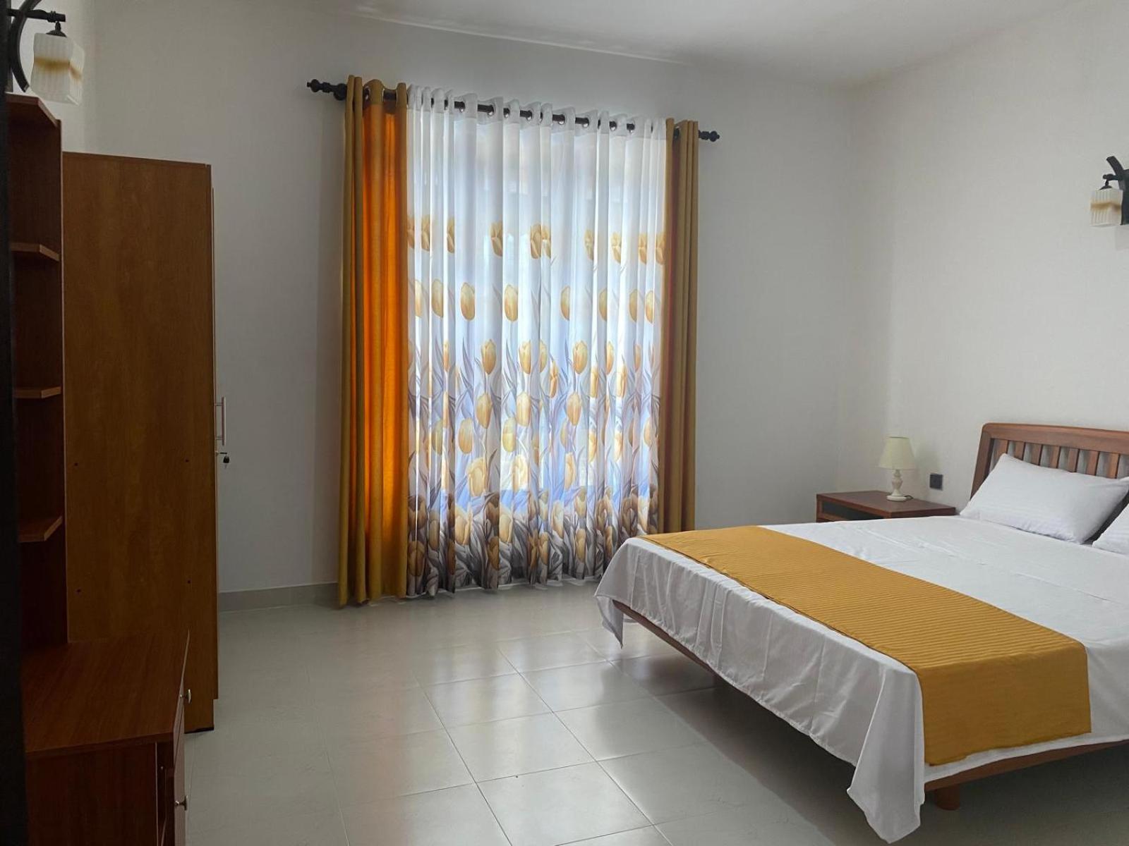 Double Room With Shared Bathroom