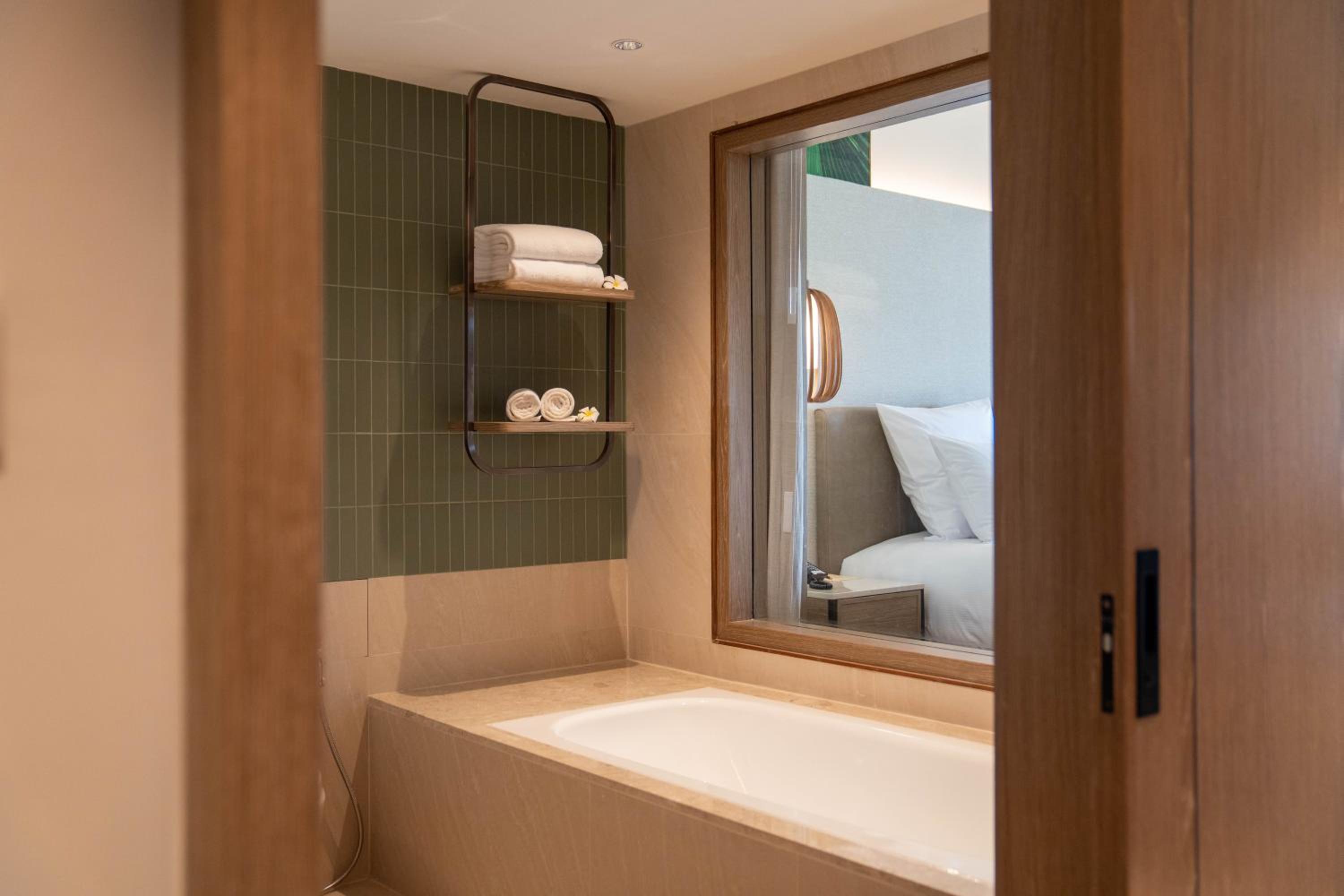 Deluxe Twin Room with Garden View - Photo 23