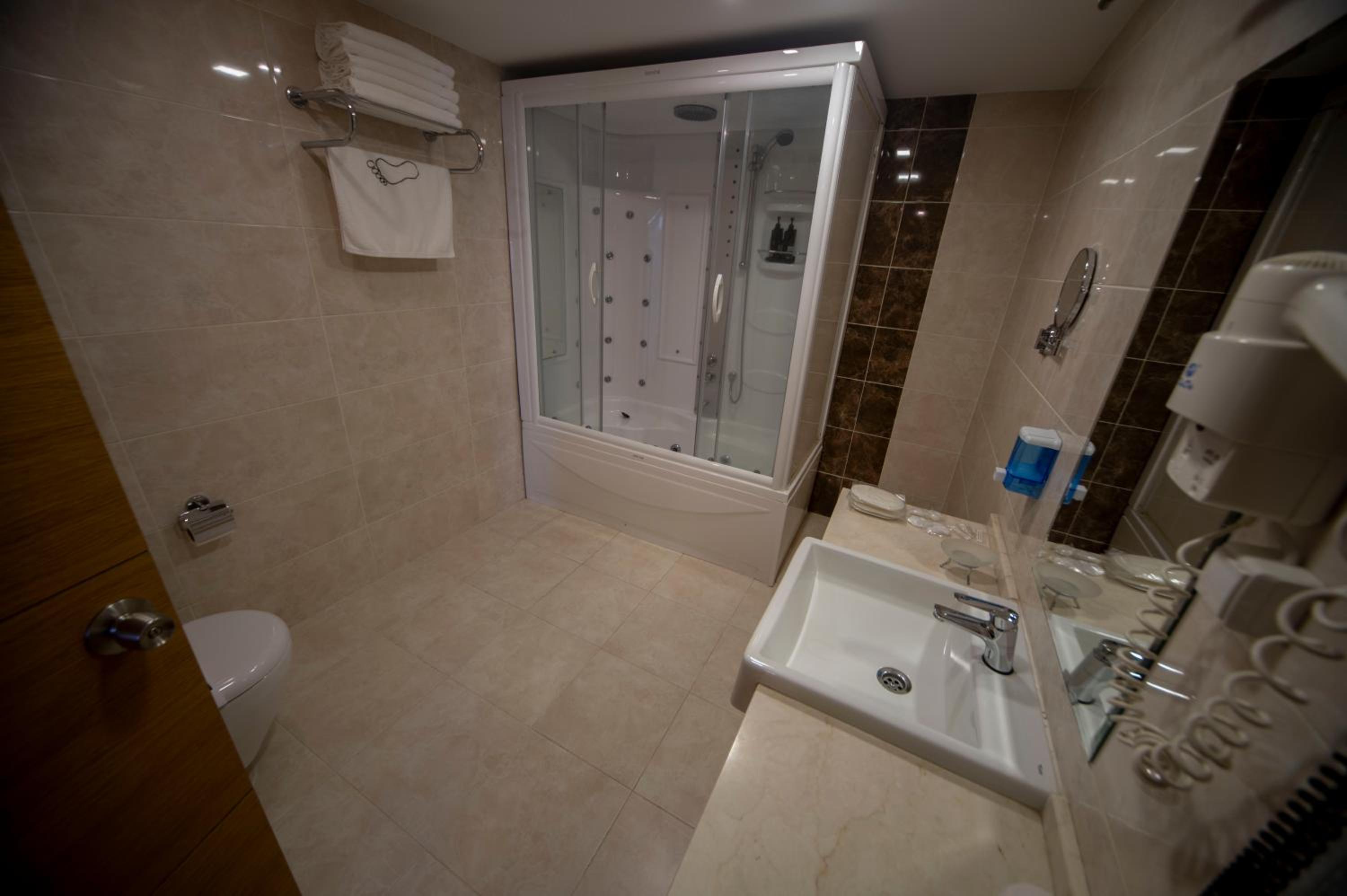 Standard Suite photo 3