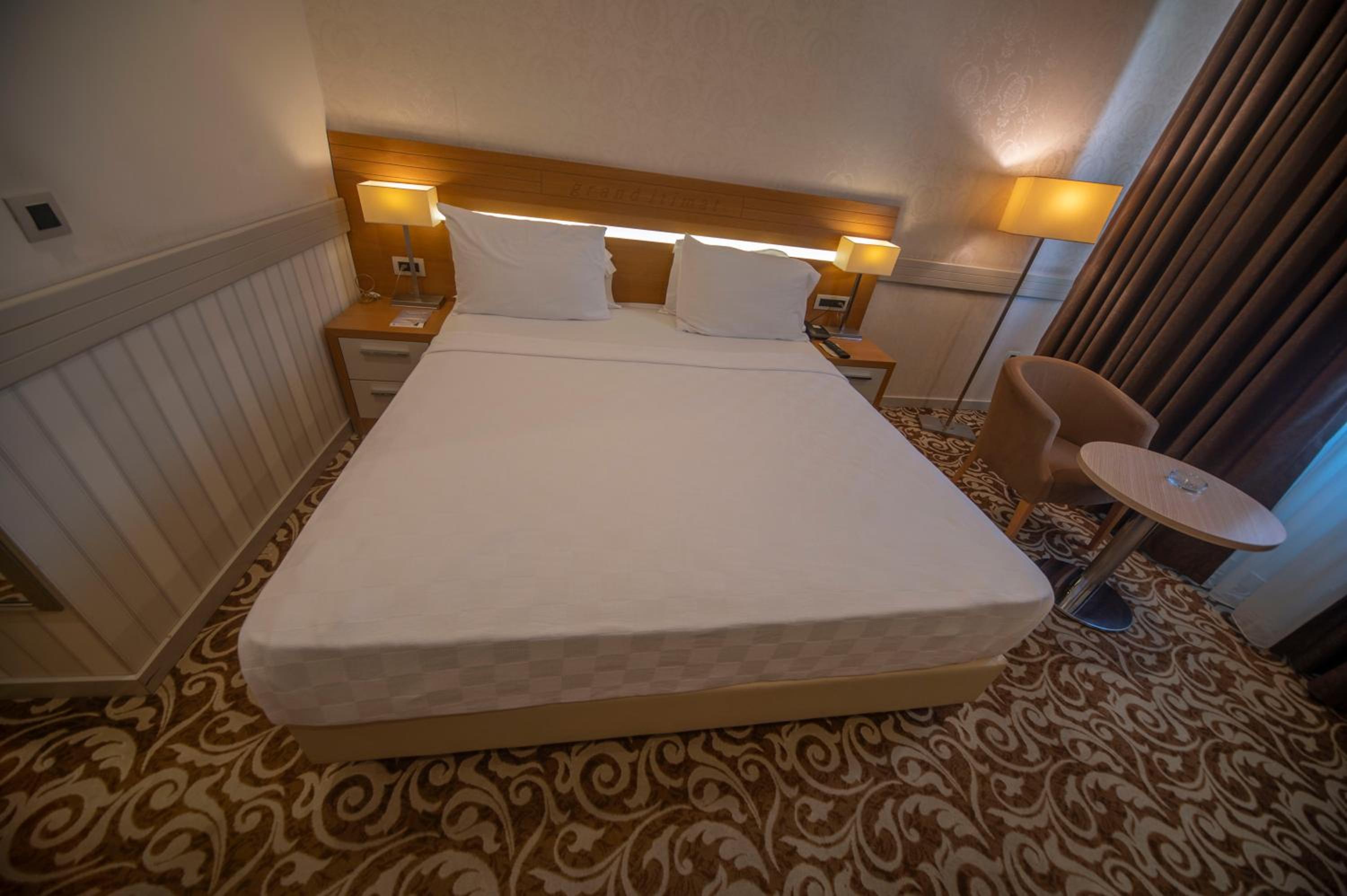 Deluxe Double Room photo 3