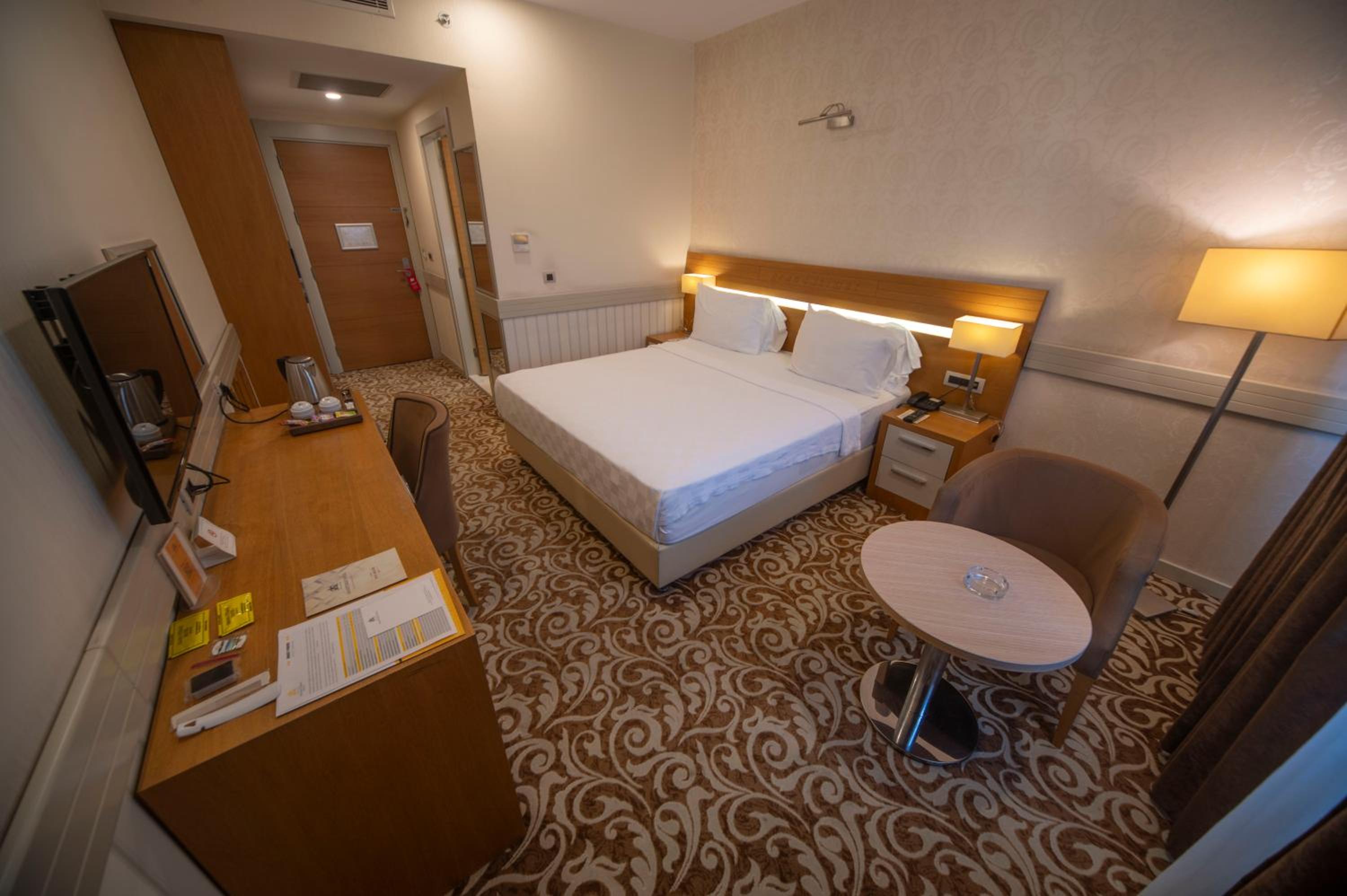 Deluxe Double Room photo 2