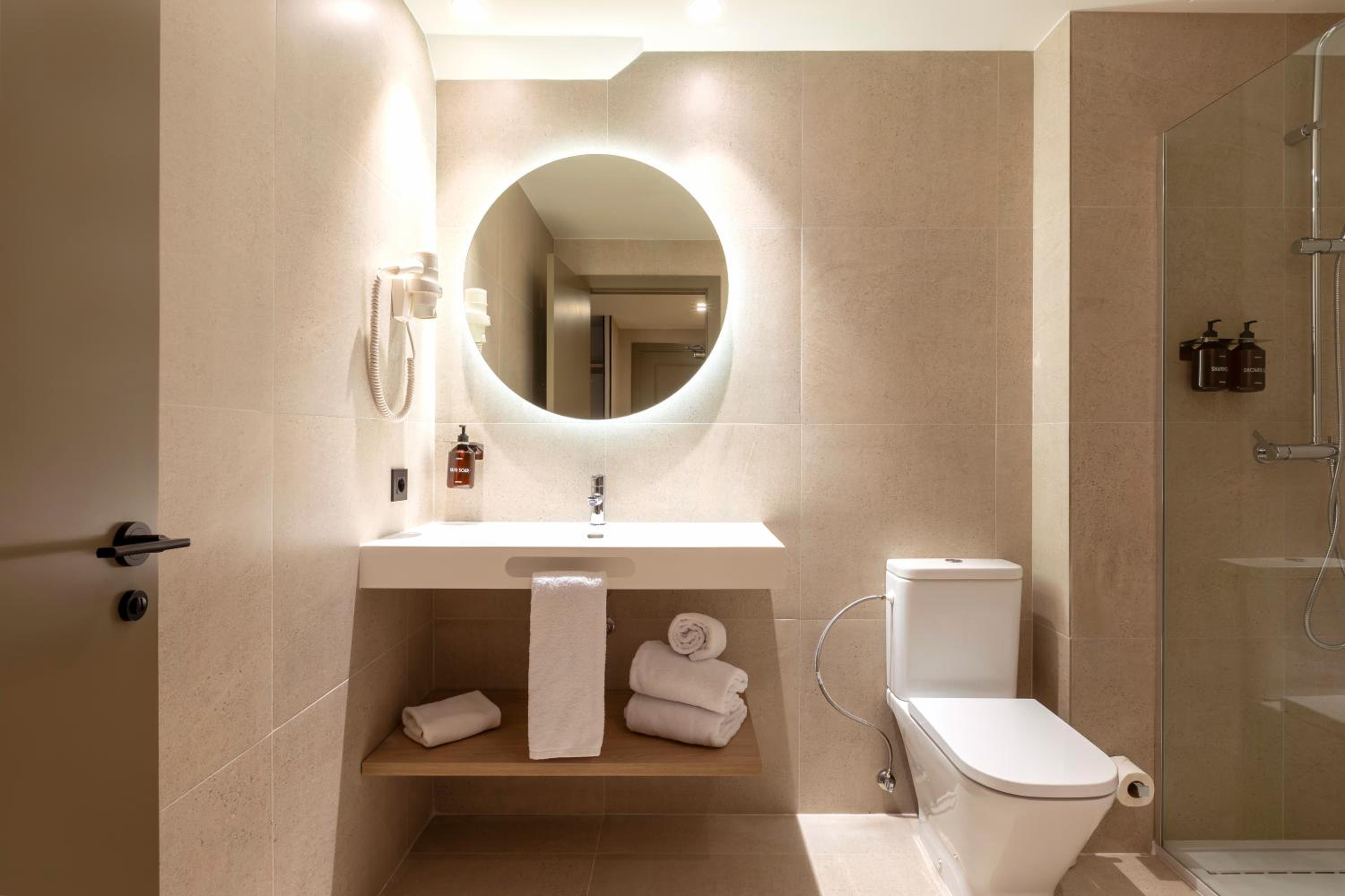 Superior Triple Room - Photo 4