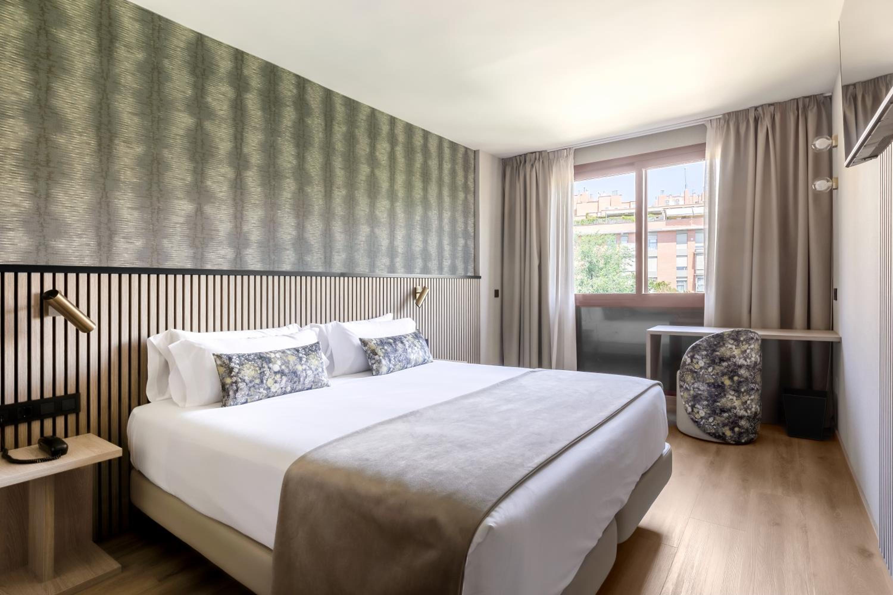 Superior Double Room - Photo 7