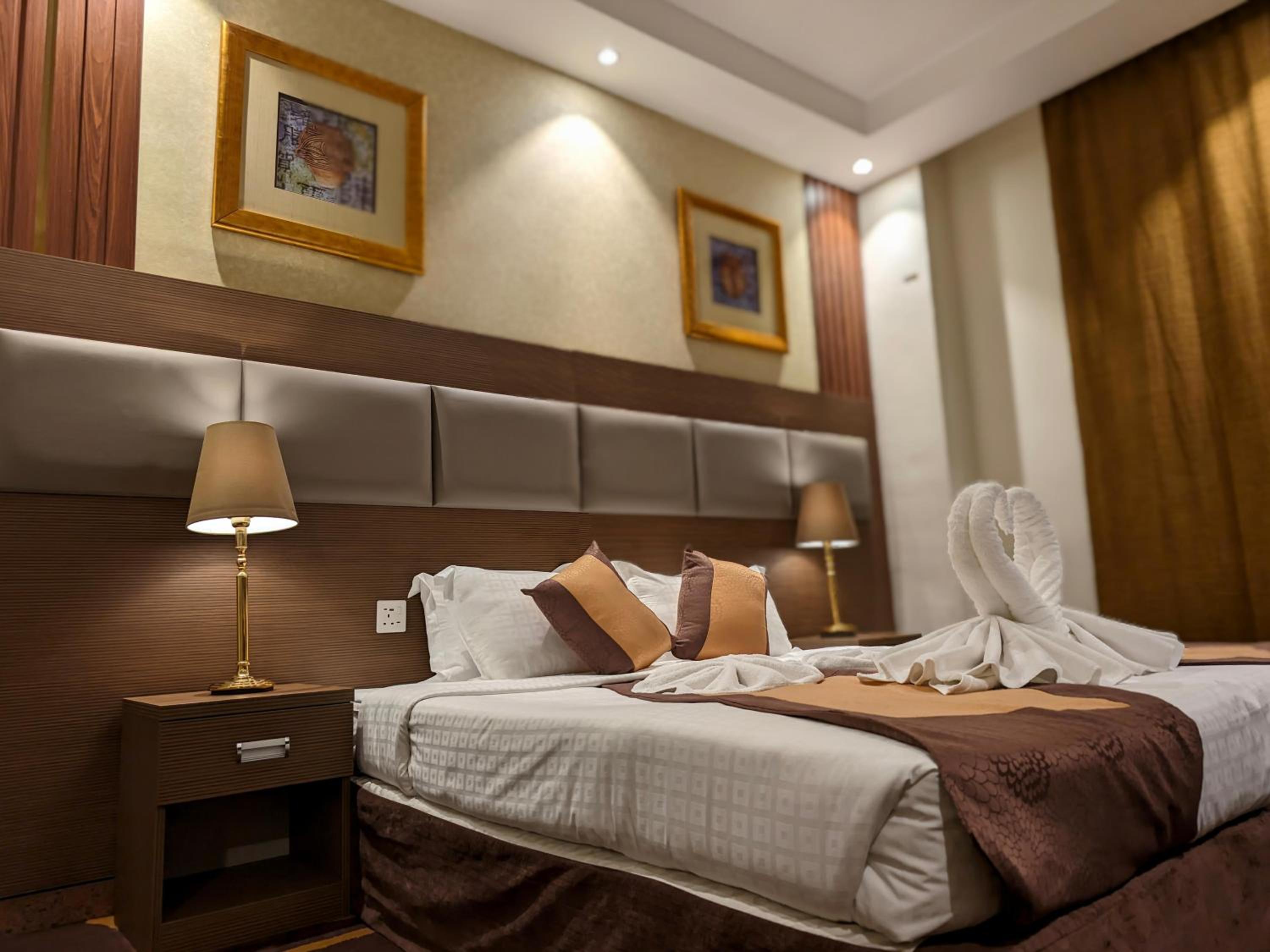 Two-Bedroom Suite photo 3