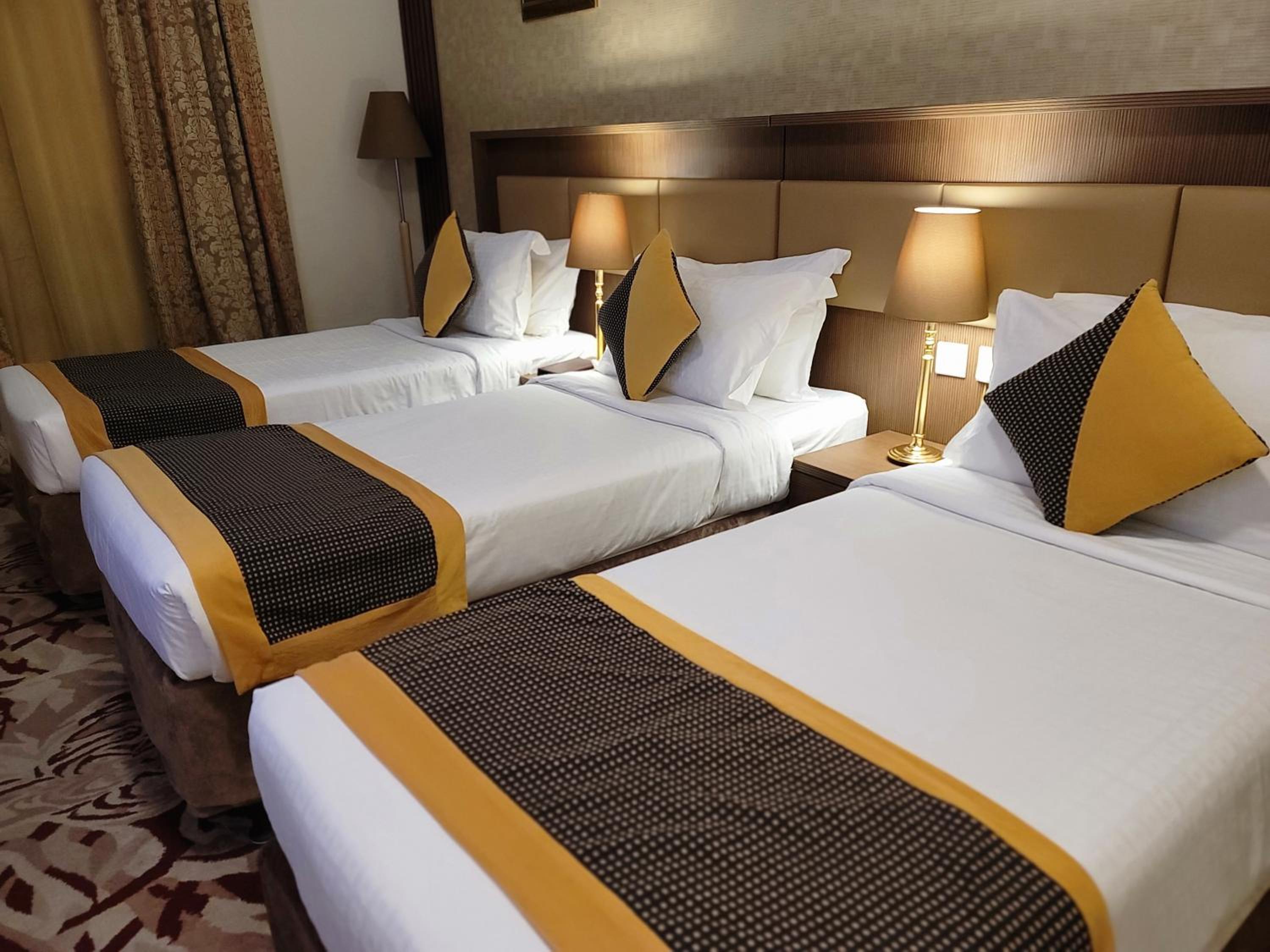 Triple Room photo 3