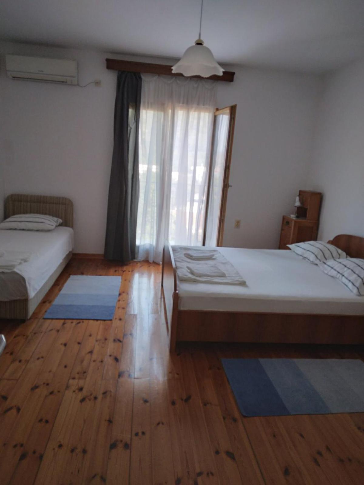 Apartment with Sea View photo 3