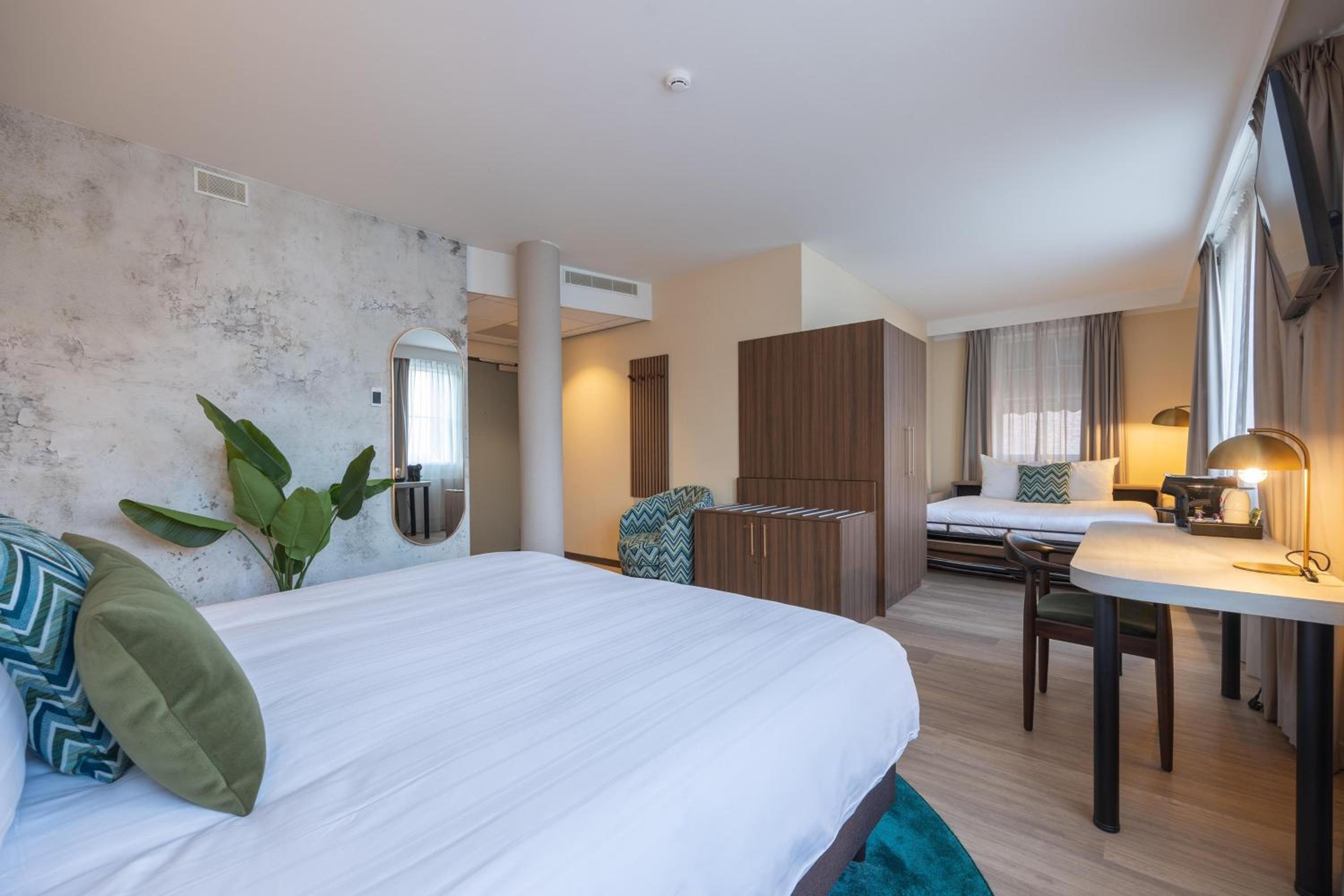 Deluxe Room 1 Double Bed 1 Double Sofabed