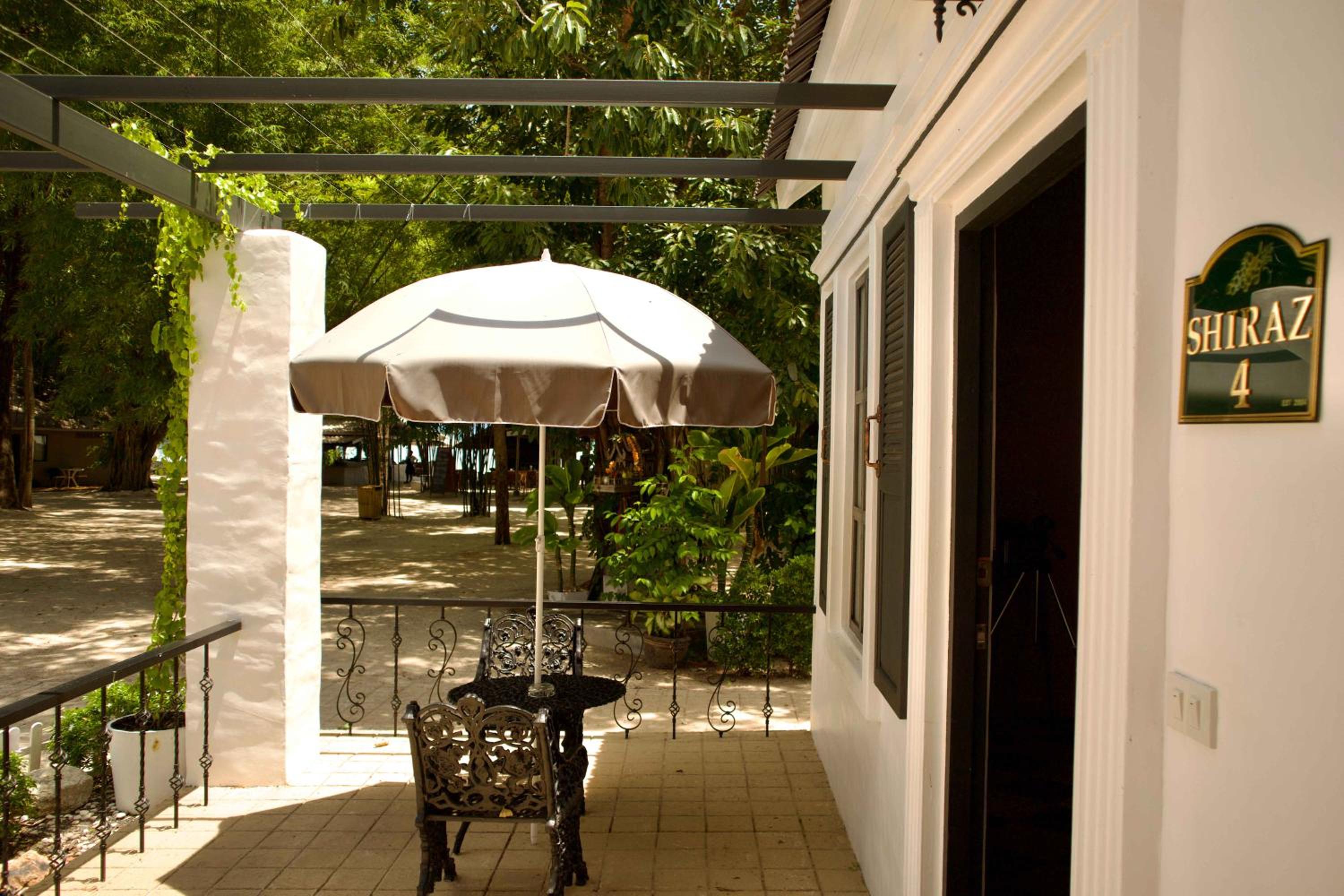 Urban Terrace - Photo 2