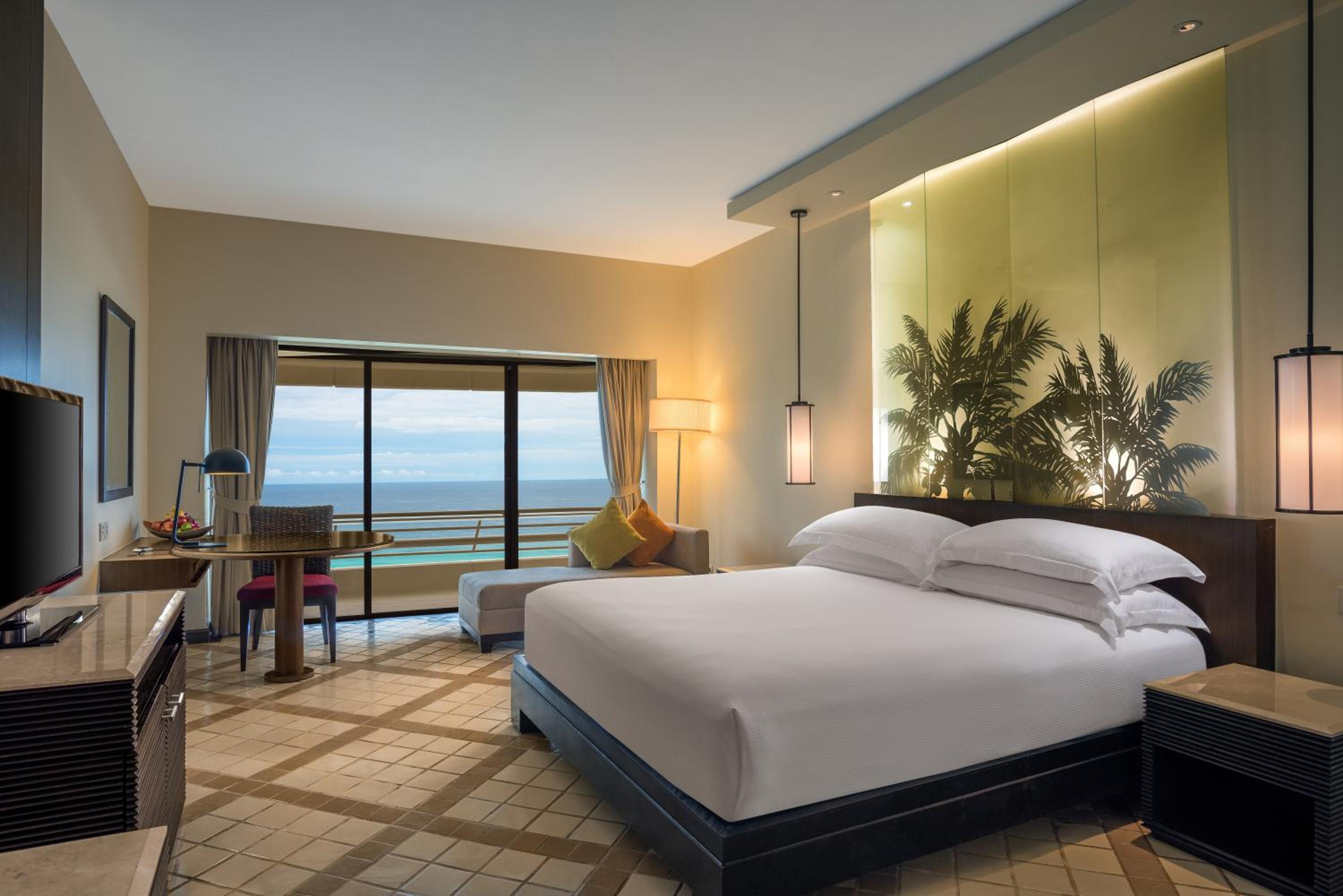 Deluxe Twin Room with Sea View - Photo 4