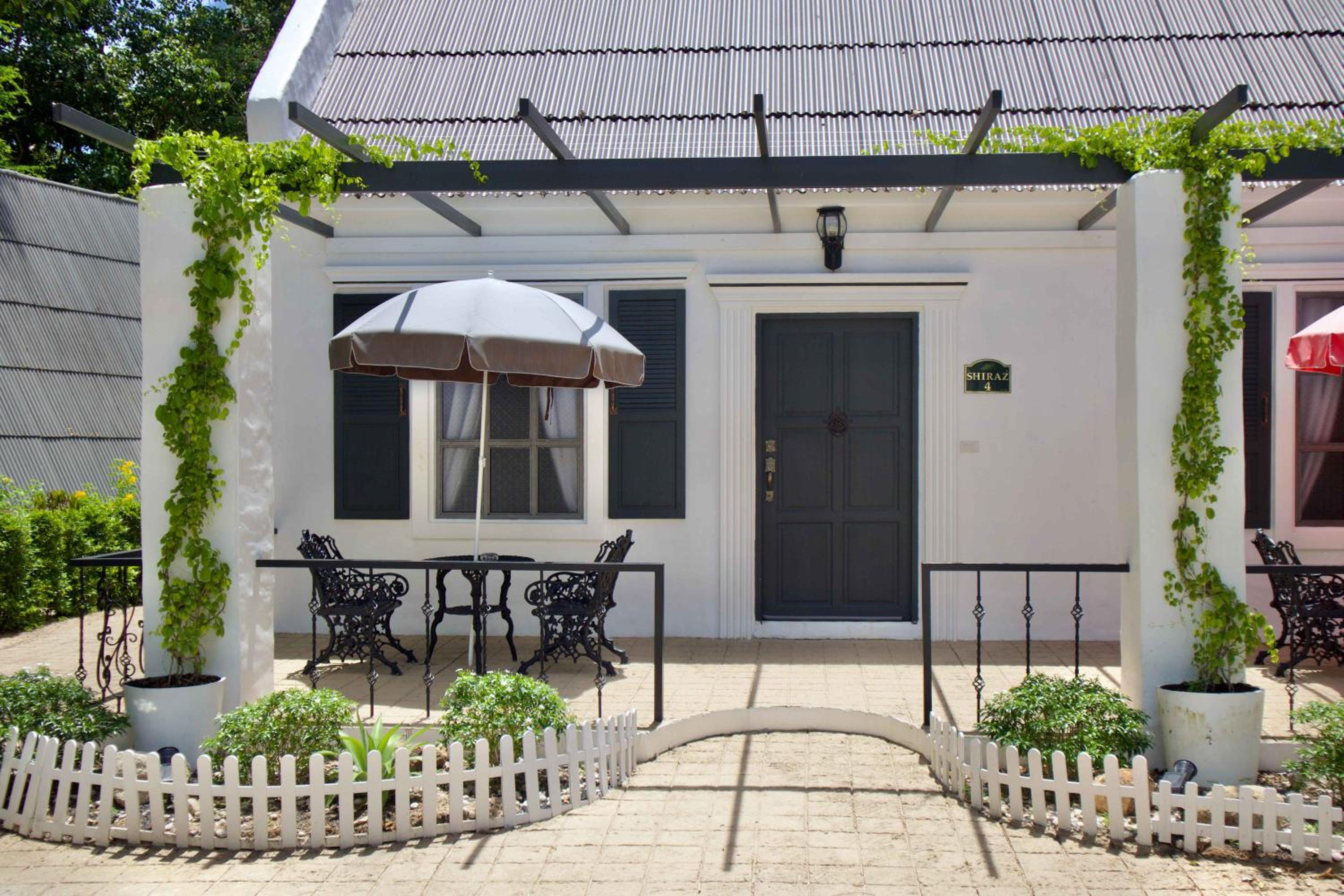 Urban Terrace - Photo 17