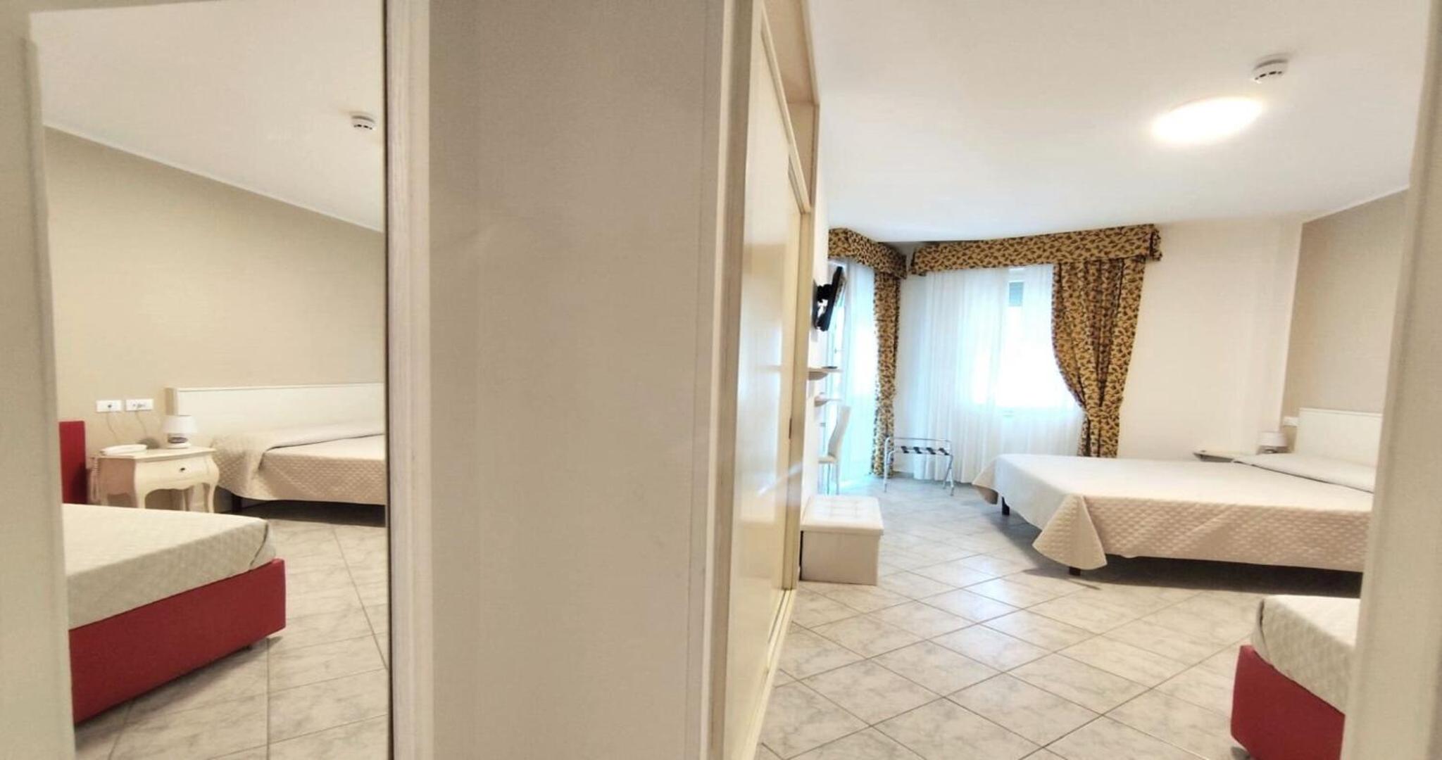 Standard Family Room - Photo 6