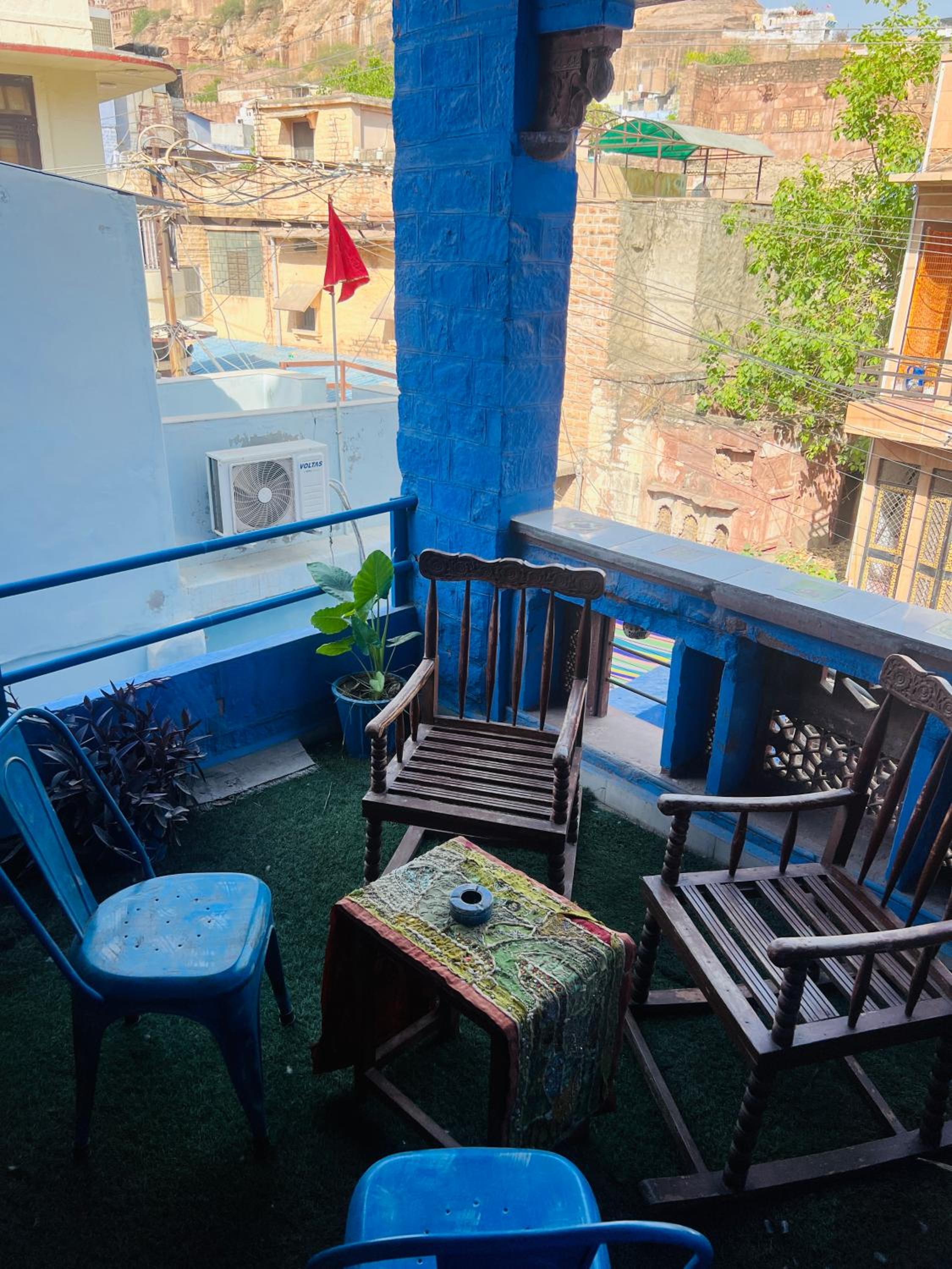 Family Suite with Balcony & Fort View - Photo 15