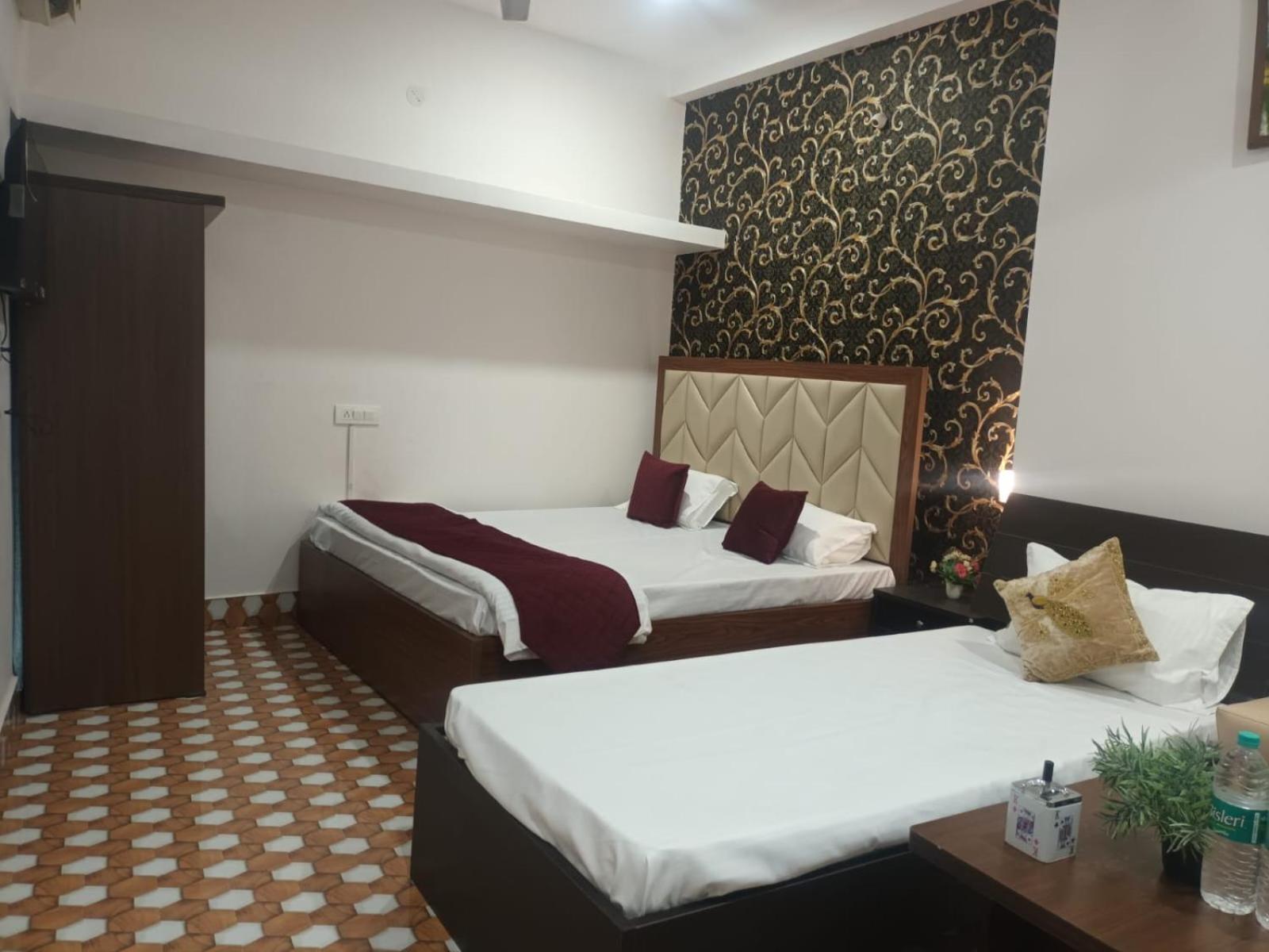 Luxury Triple Room photo 3