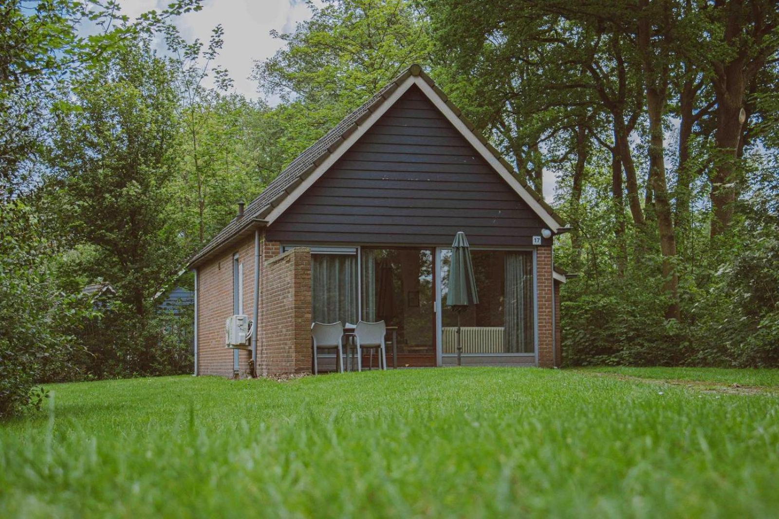 Two-Bedroom House - Photo 4
